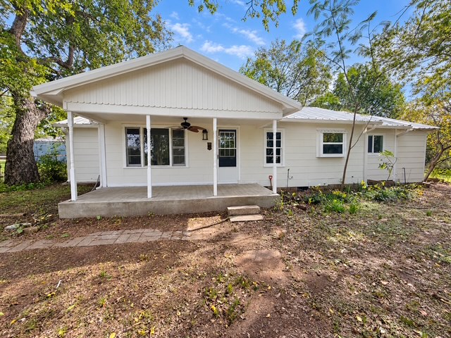 262 Washita Street Property Photo 1