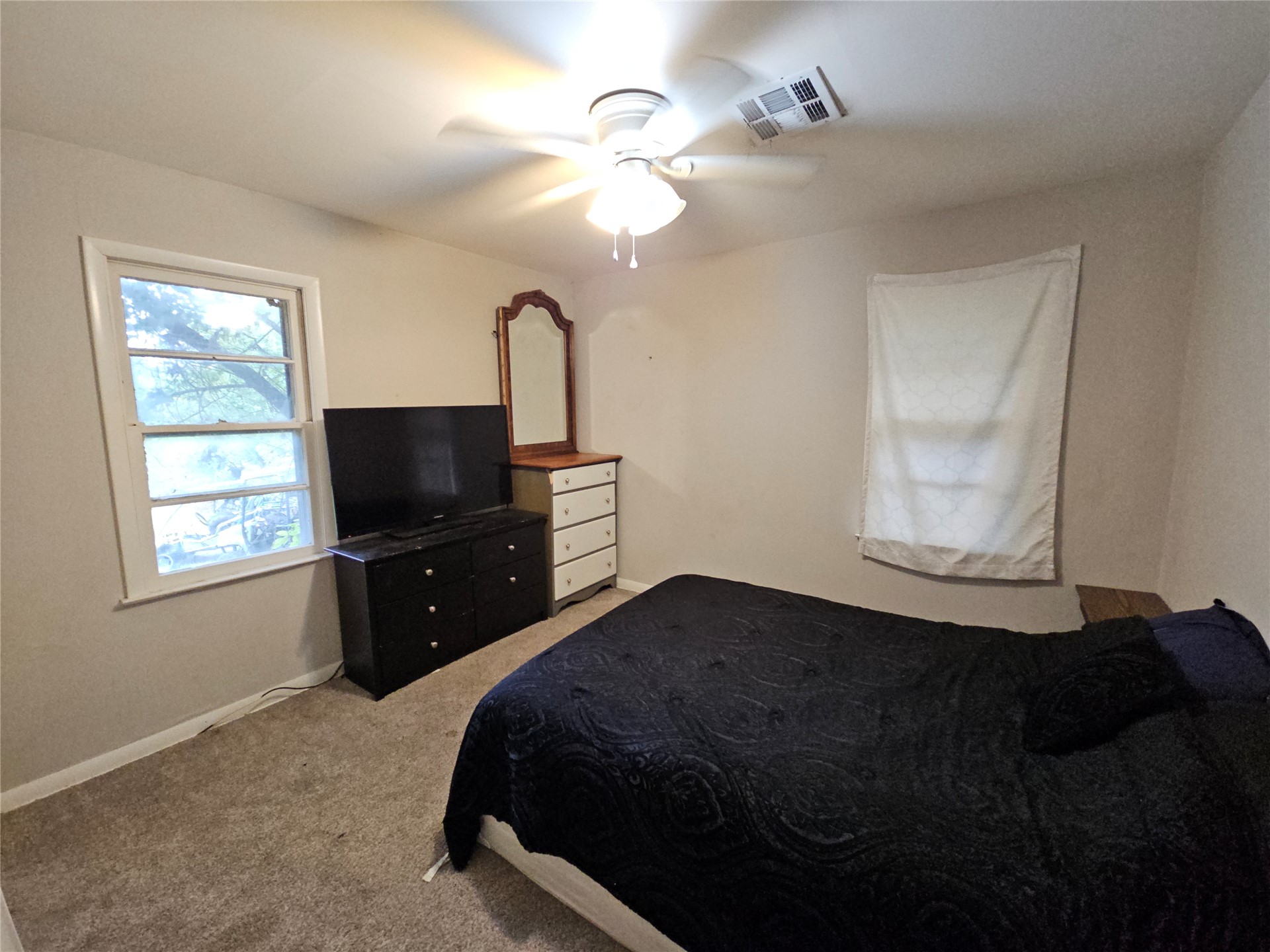 67 W Mockingbird Lane Property Photo 9