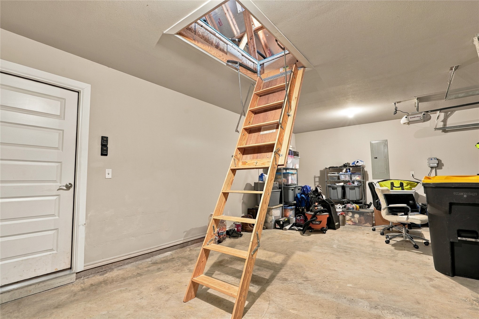 609 E 125th Place S Property Photo 41
