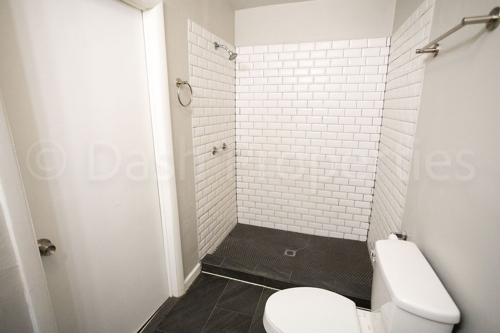 4143 E 1st Street Property Photo 29