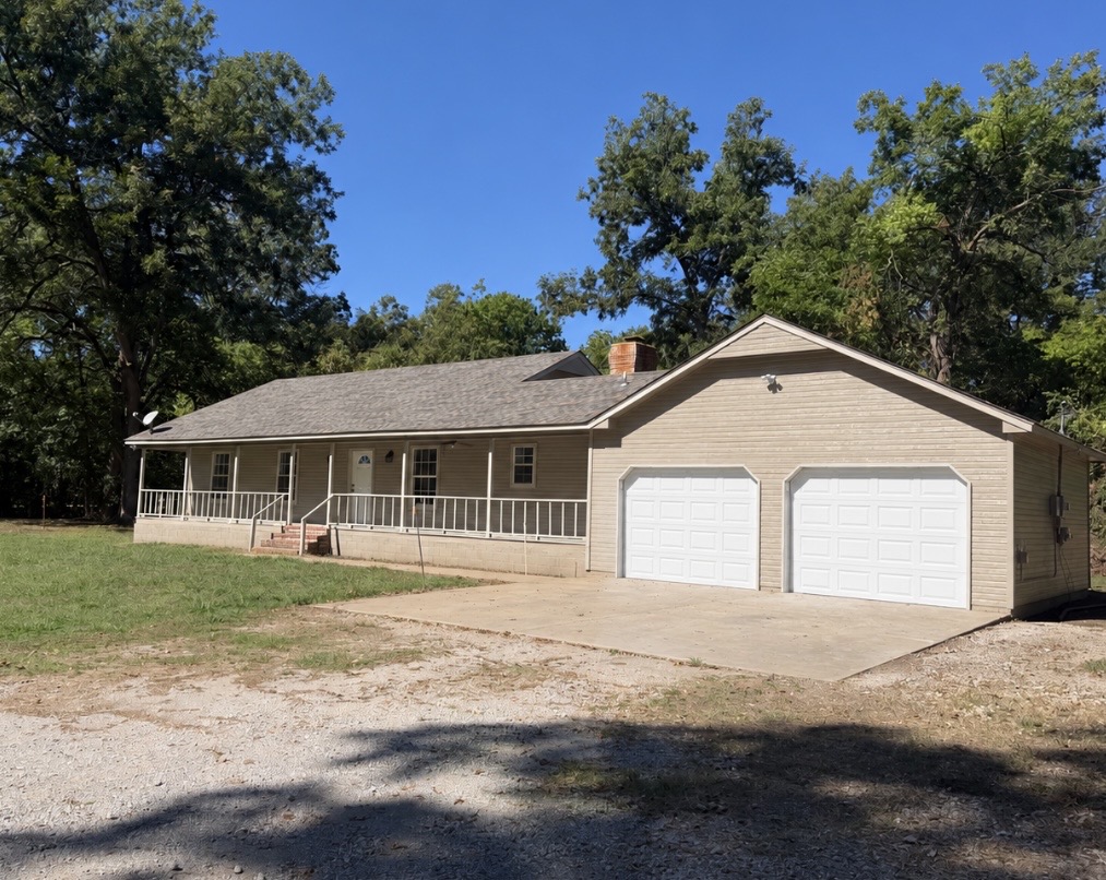 6275 Rogers Boulevard Property Photo 1