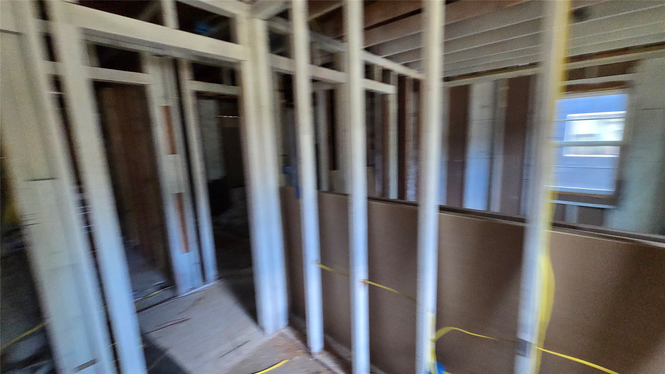 5377 W 2nd Street Property Photo 9
