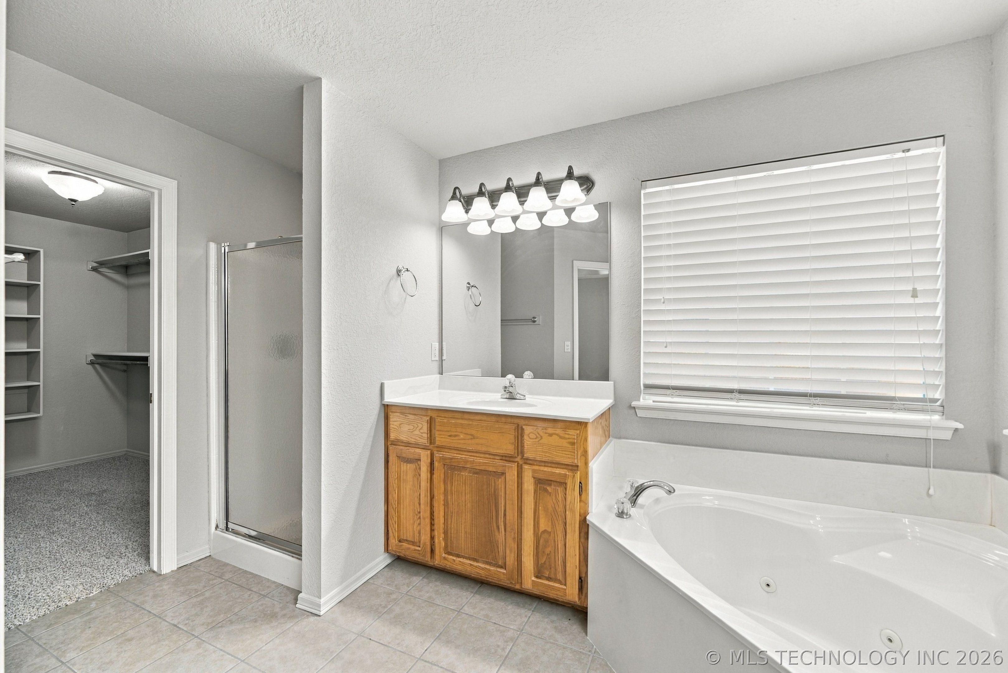 11844 N 107th East Place Property Photo 16