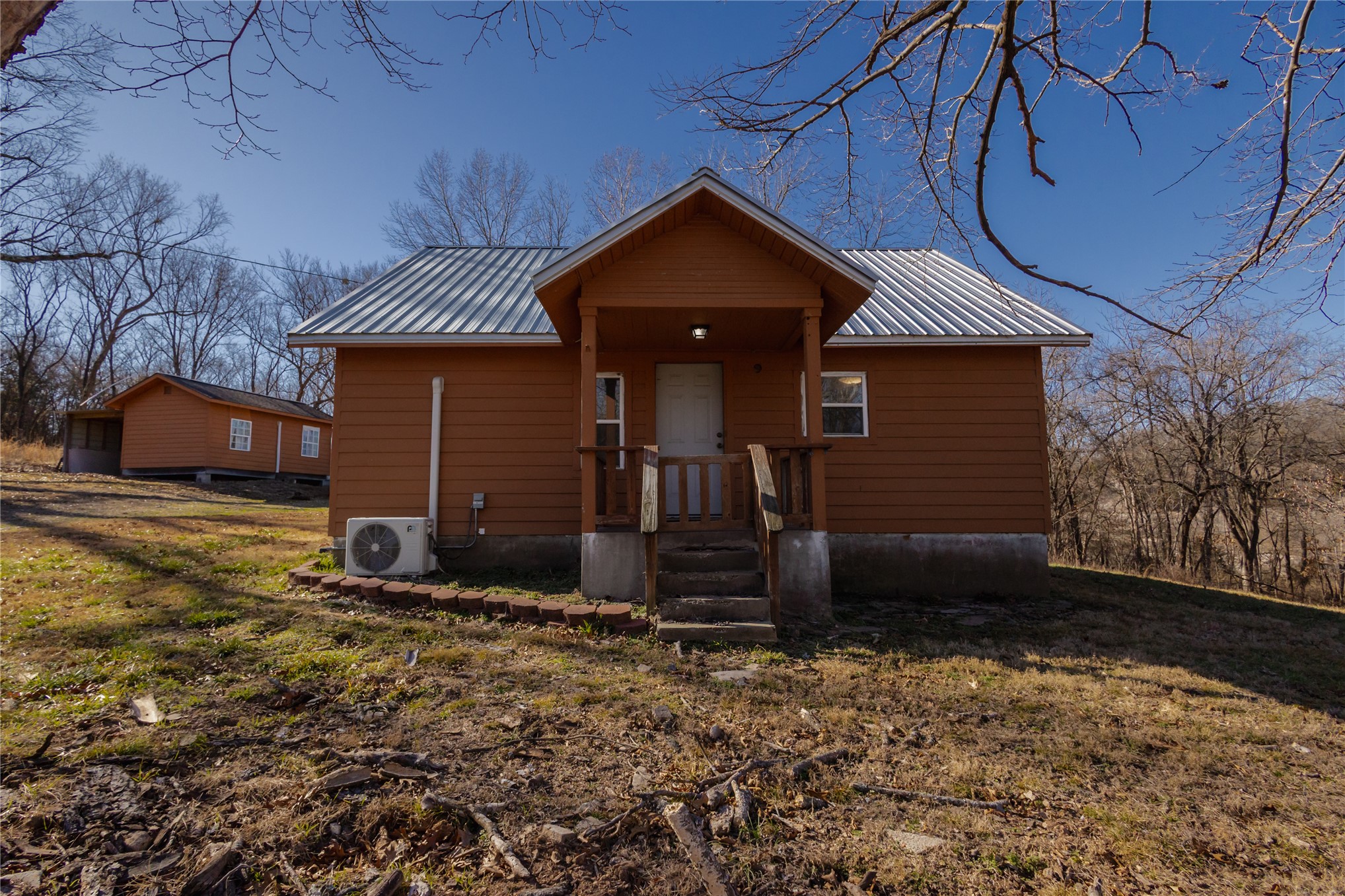 37801 County Road 492 Property Photo 1