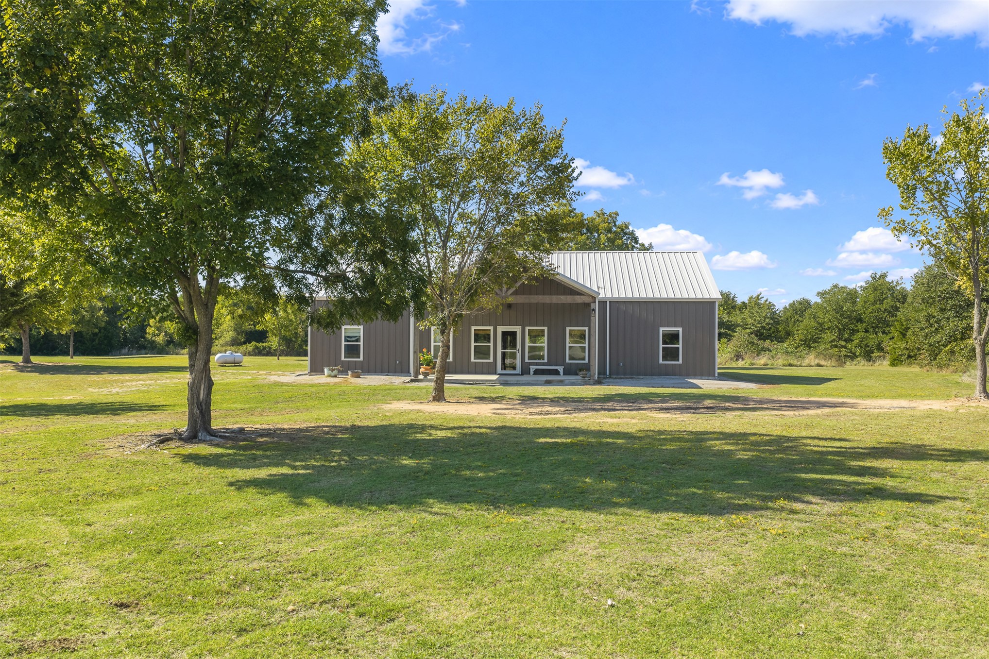 143 Dawg Tag Drive Property Photo 29