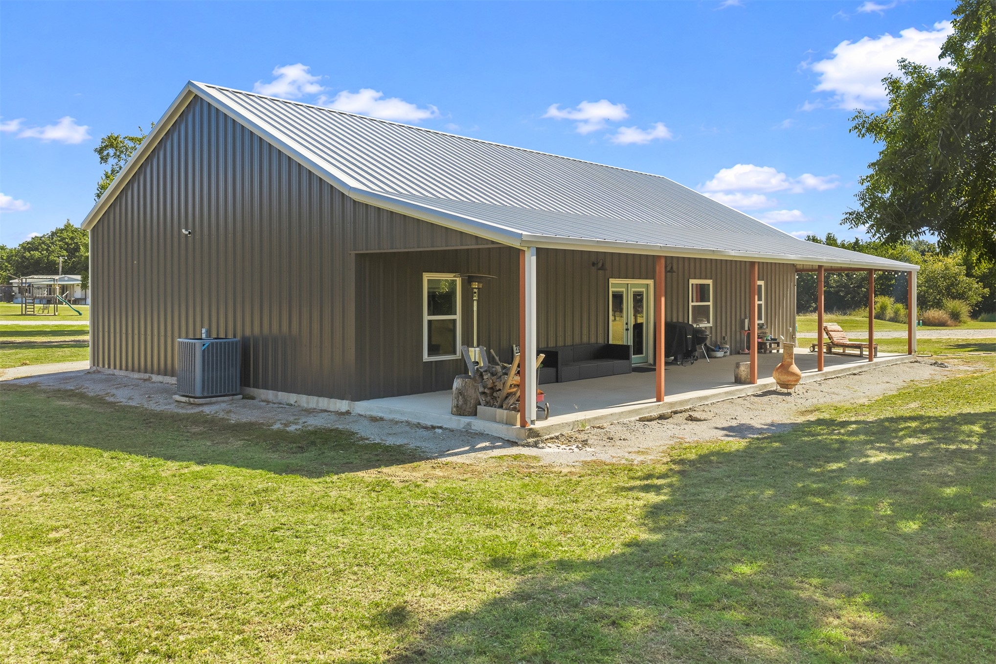 143 Dawg Tag Drive Property Photo 34