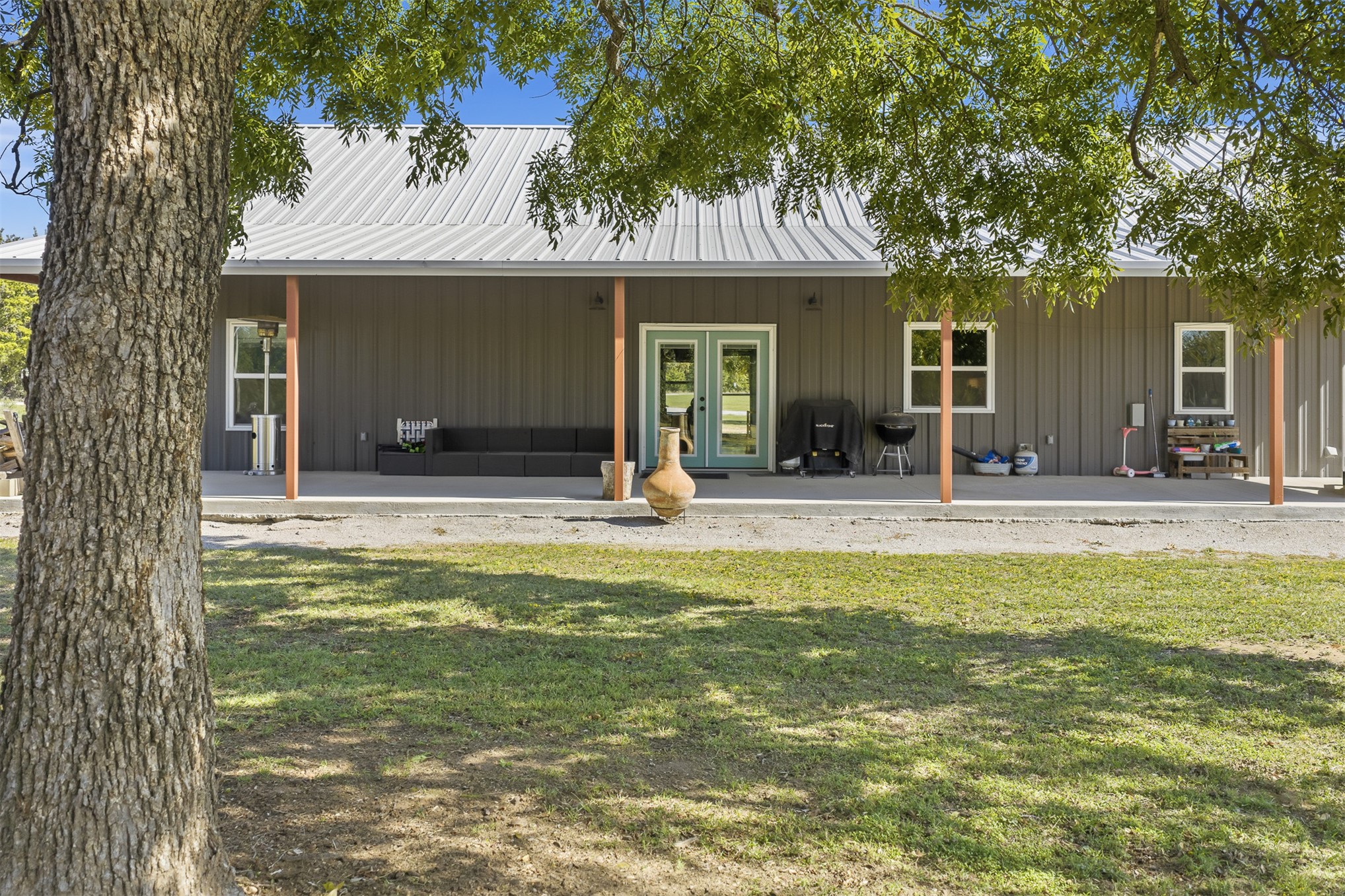 143 Dawg Tag Drive Property Photo 35