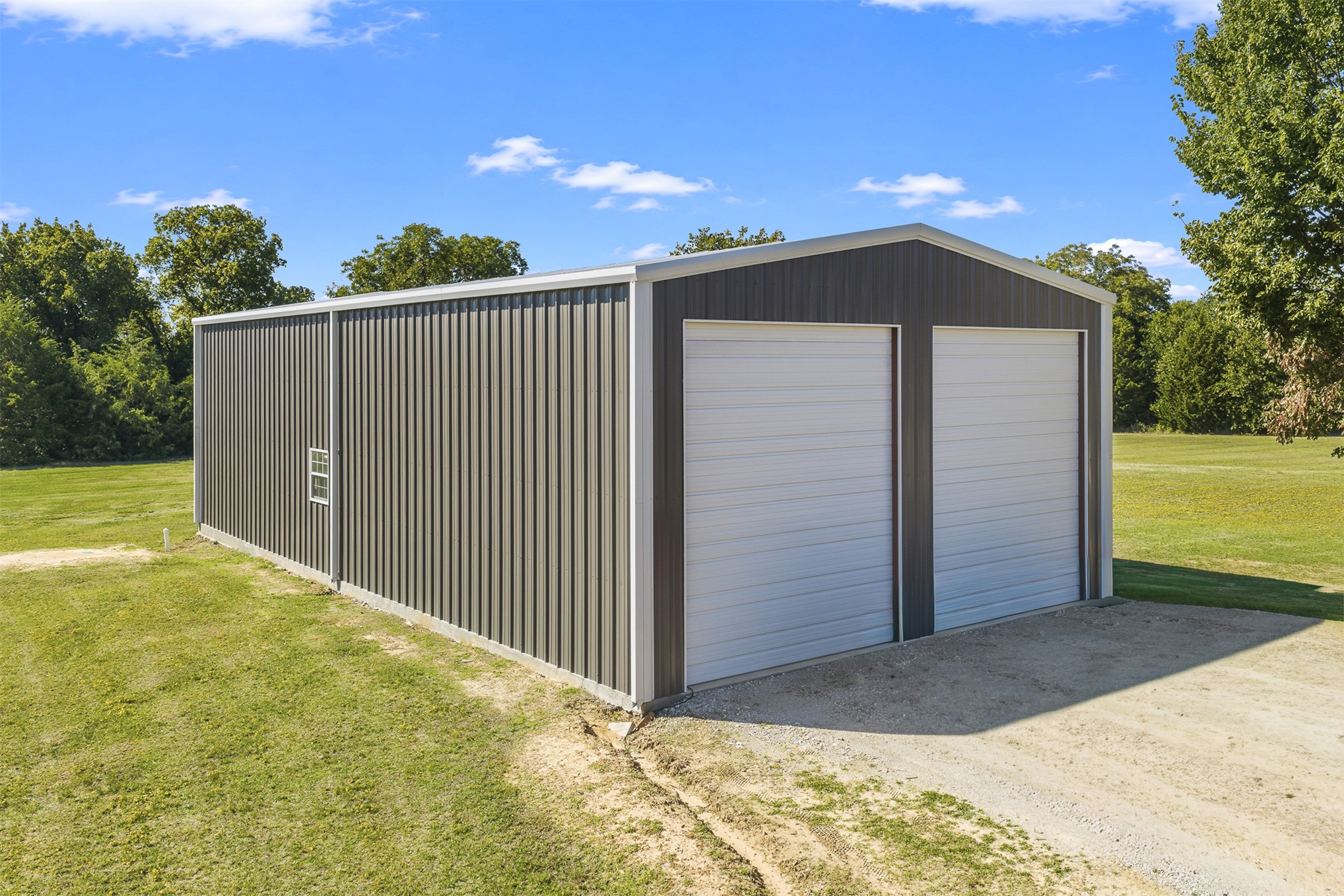 143 Dawg Tag Drive Property Photo 36