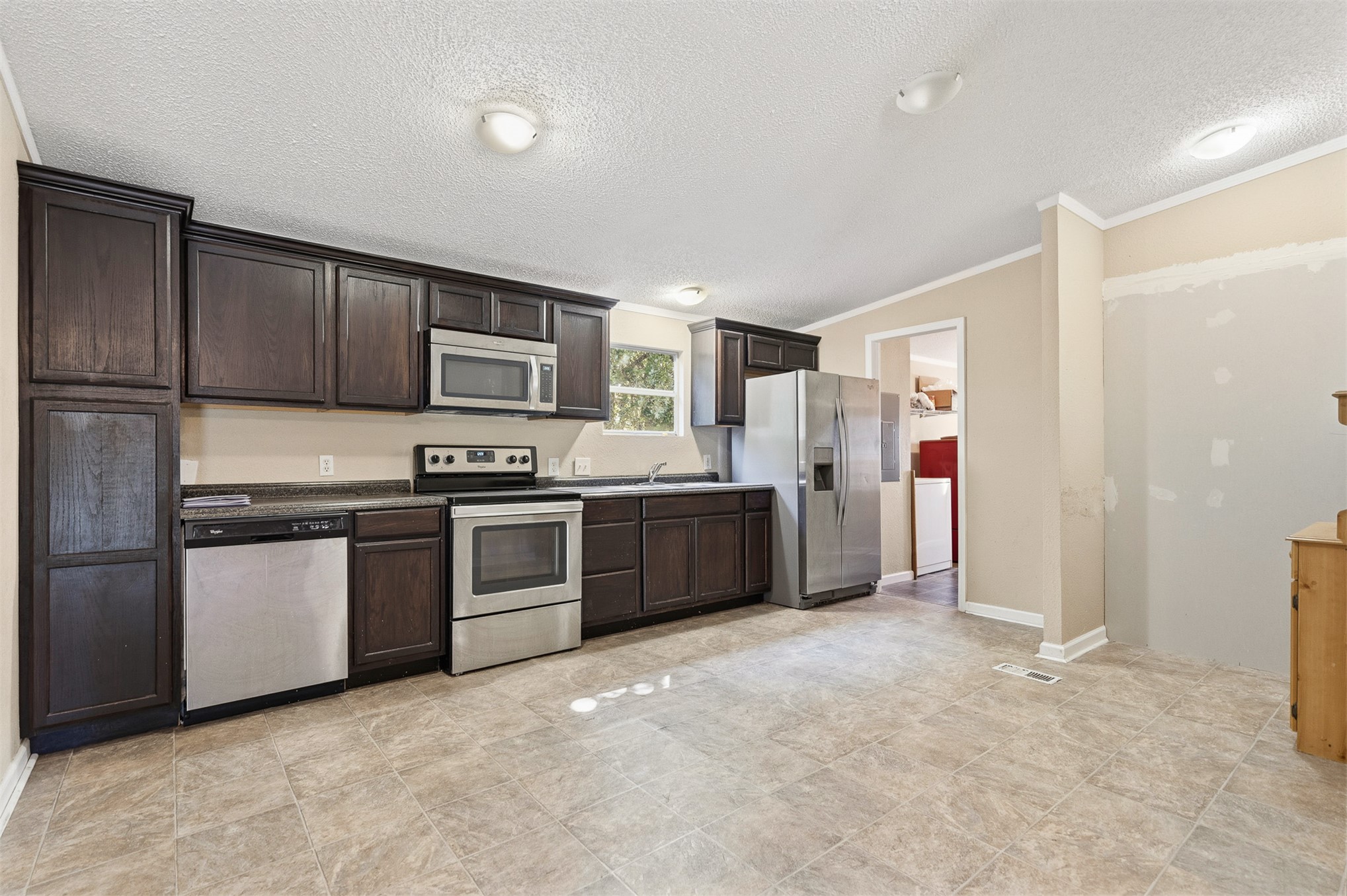 143 Dawg Tag Drive Property Photo 44