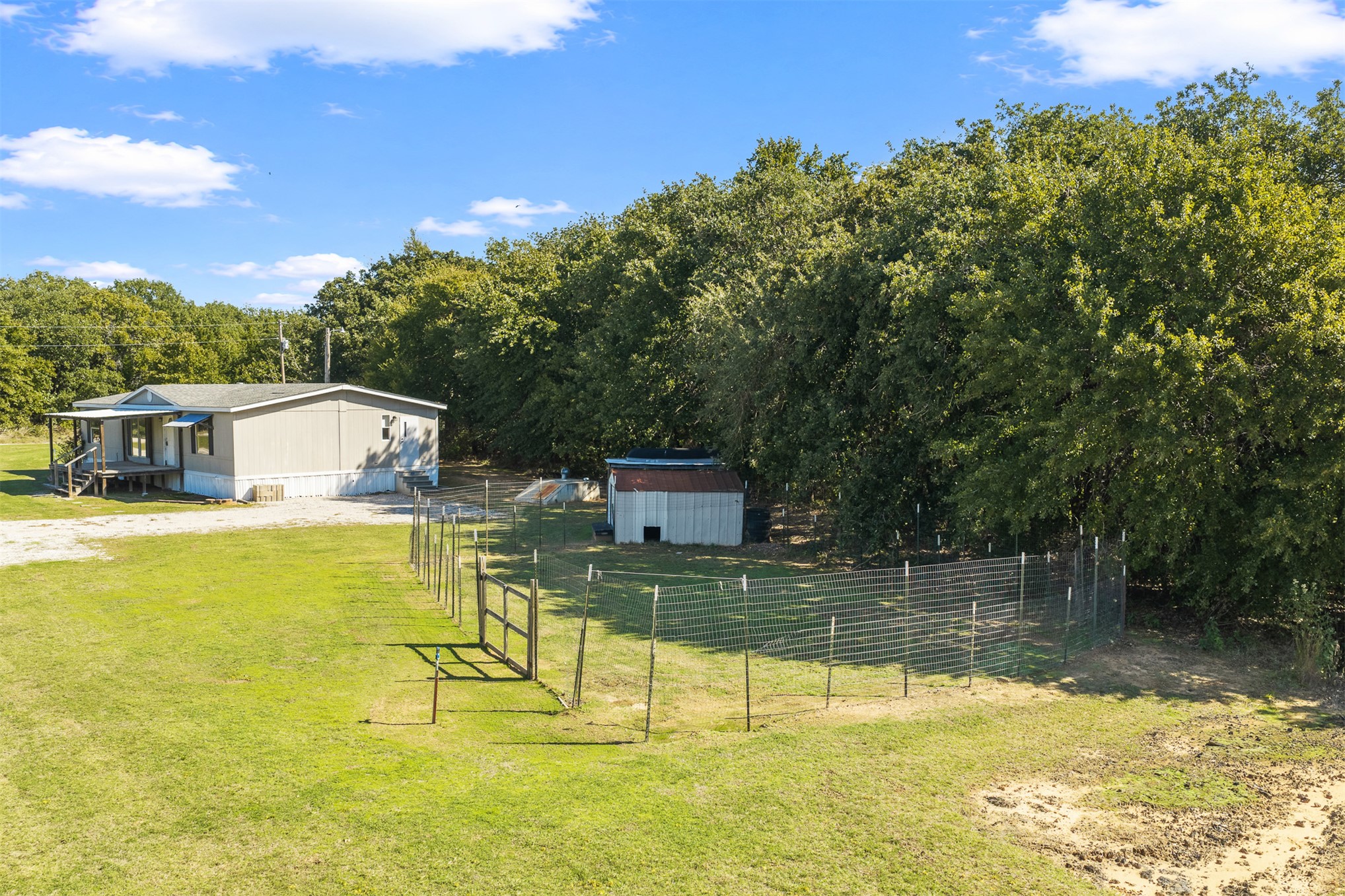 143 Dawg Tag Drive Property Photo 60