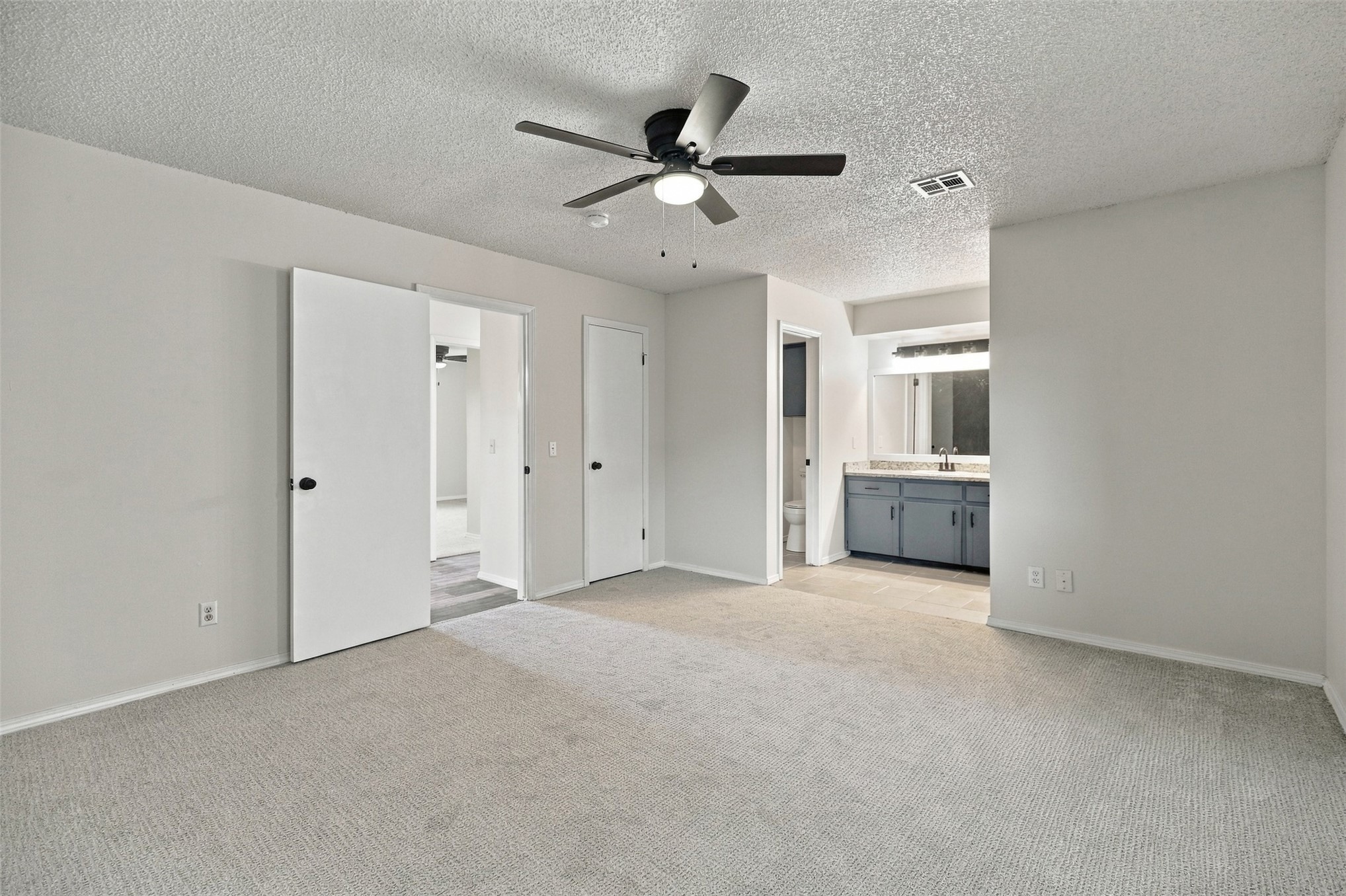 4111 W 18th Avenue Property Photo 16