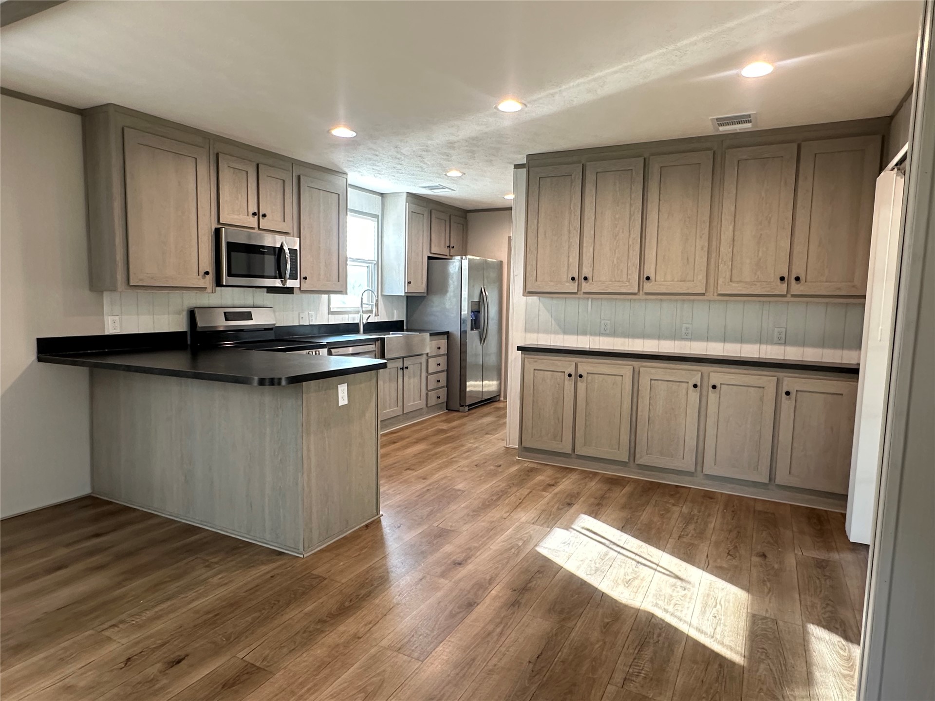 1422 N Pearl Street Property Photo 8