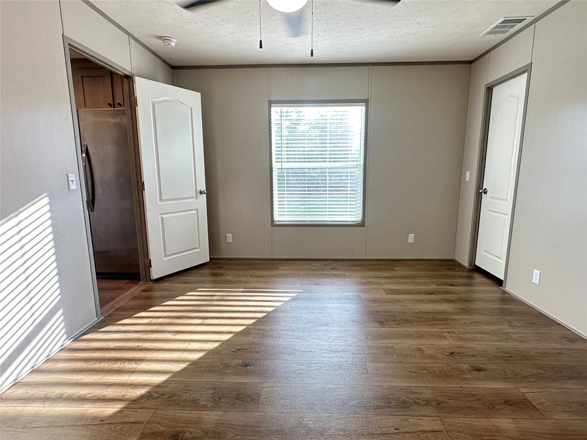 1422 N Pearl Street Property Photo 12