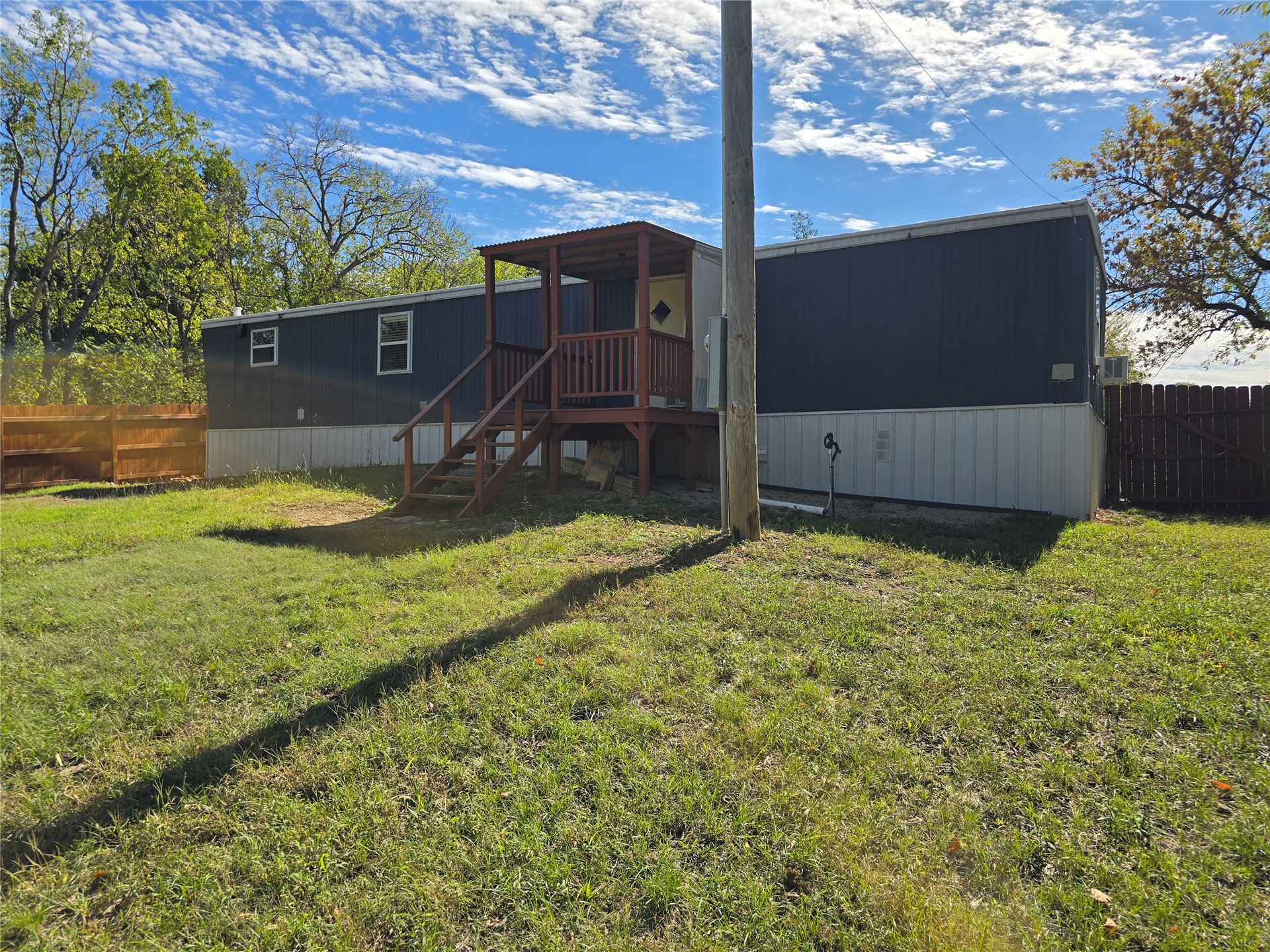 308 Forest Street Property Photo 3
