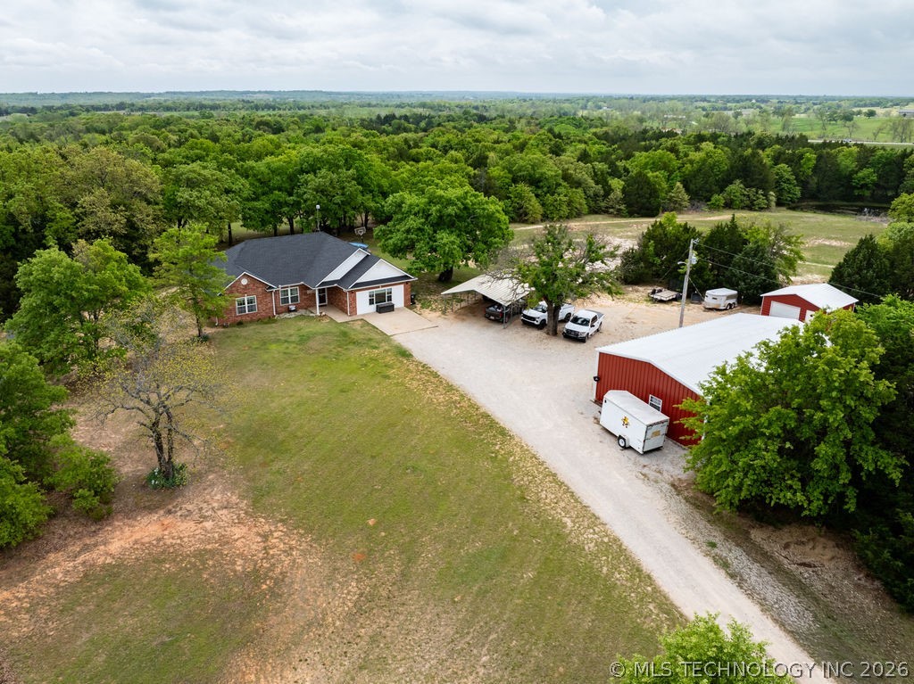 19392 Easton Riley Road Property Photo 2