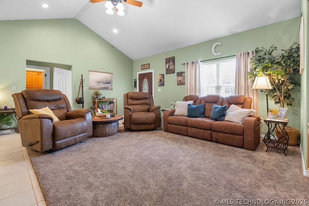 19392 Easton Riley Road Property Photo 5