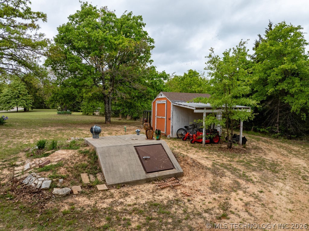 19392 Easton Riley Road Property Photo 27