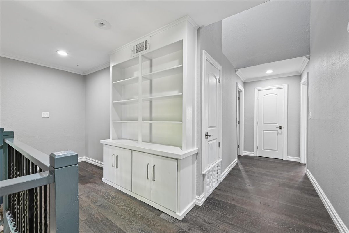 5804 S Atlanta Avenue S 2 Property Photo 27