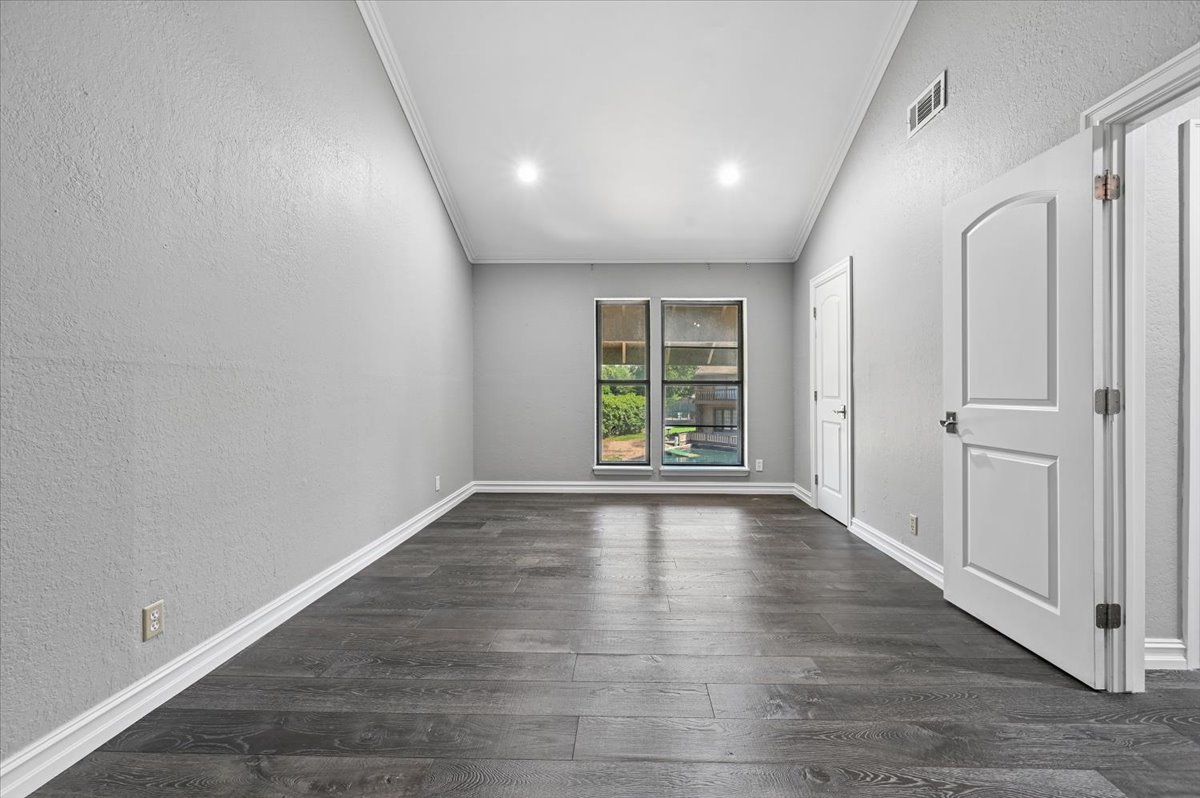5804 S Atlanta Avenue S 2 Property Photo 36
