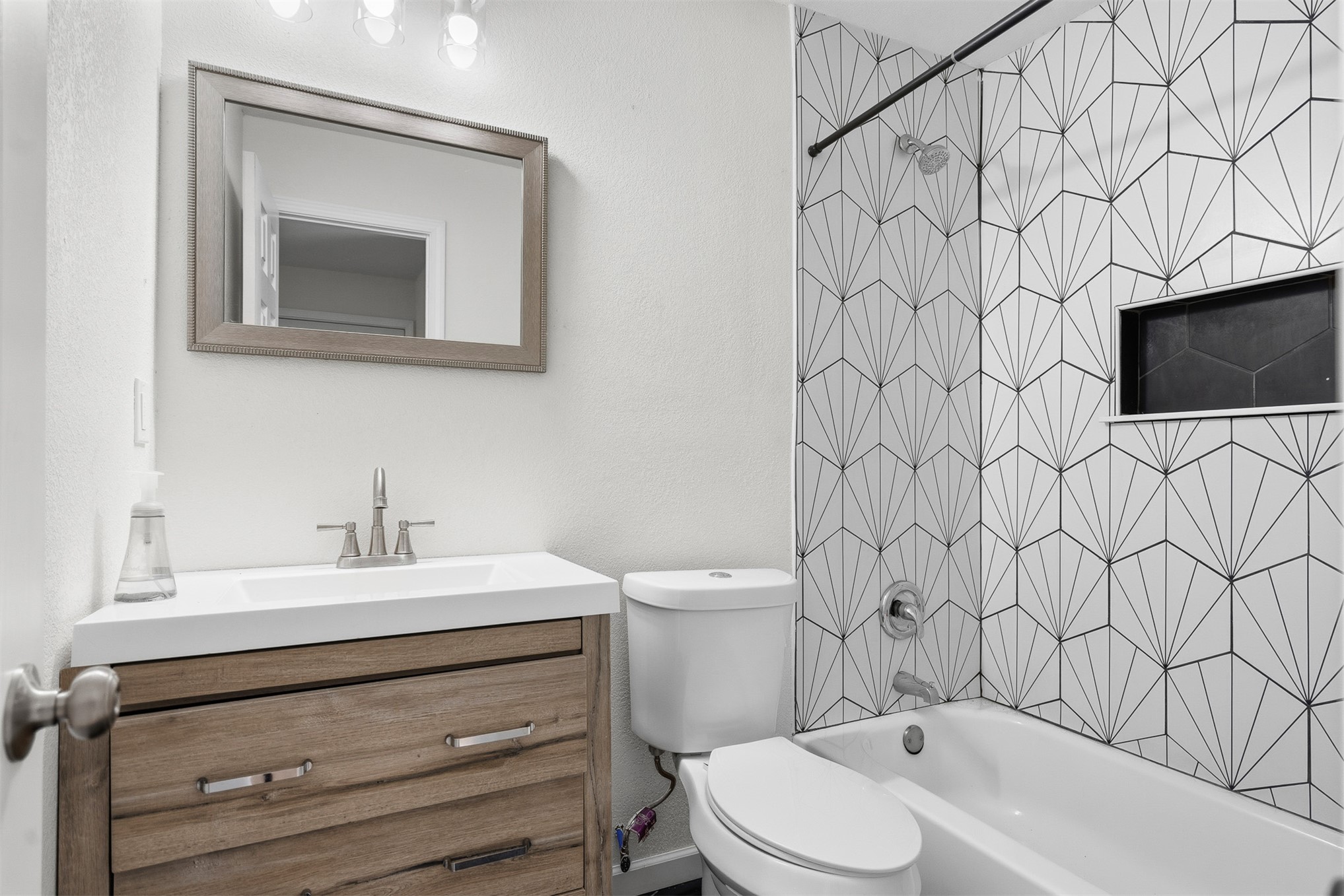 2615 N Rancho Lane Property Photo 15