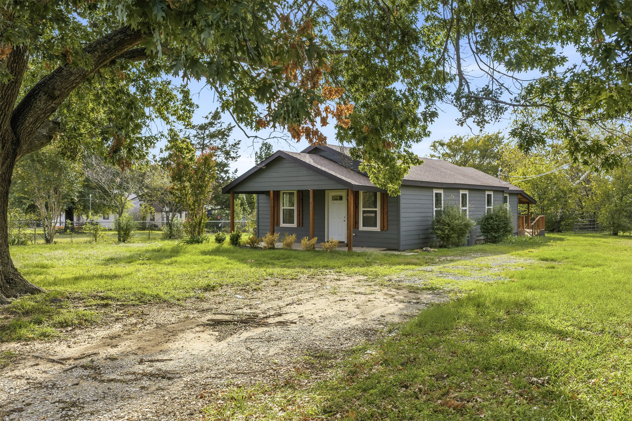 2615 N Rancho Lane Property Photo 22