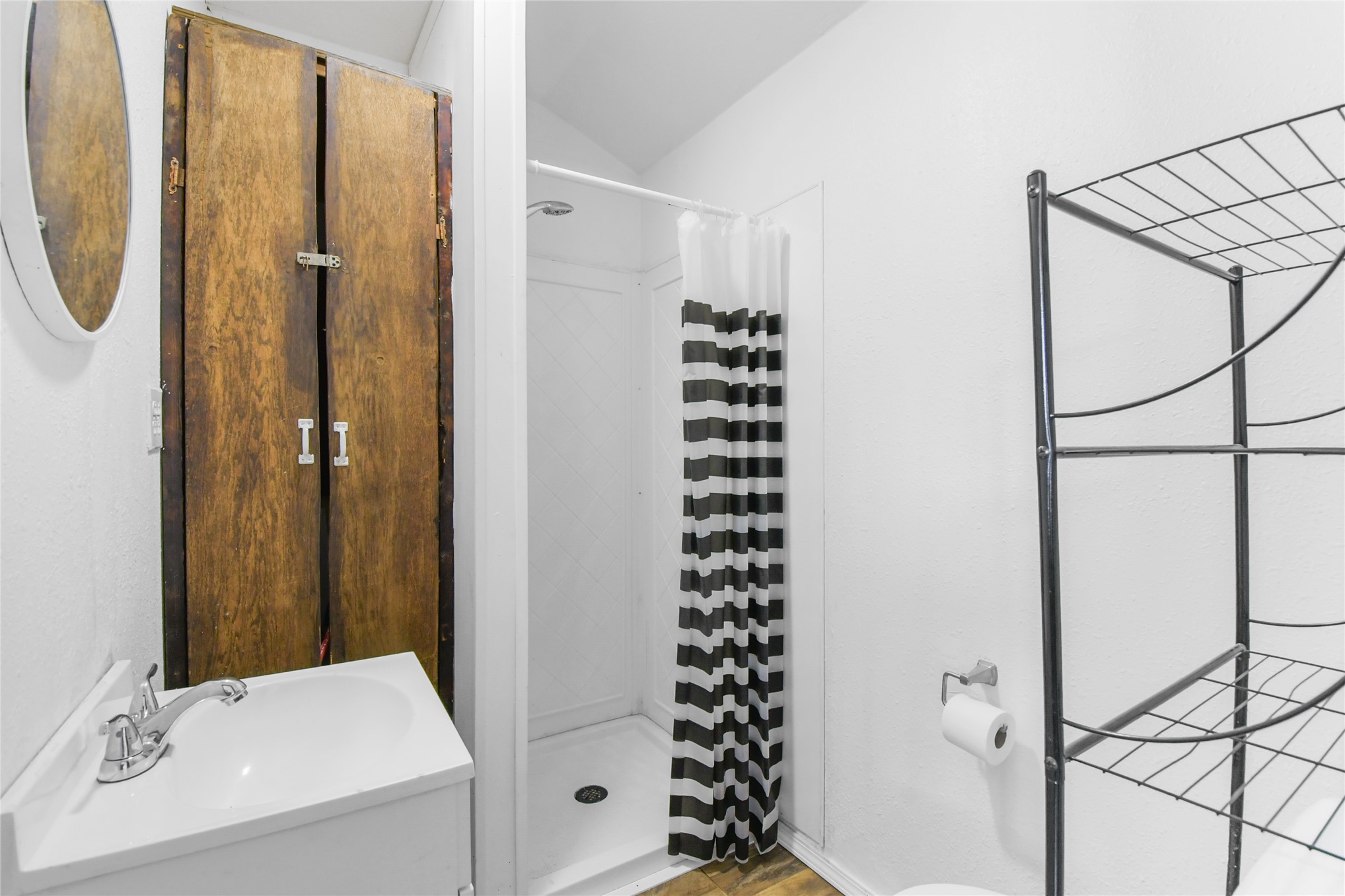 4665 Three Pines Road Property Photo 30
