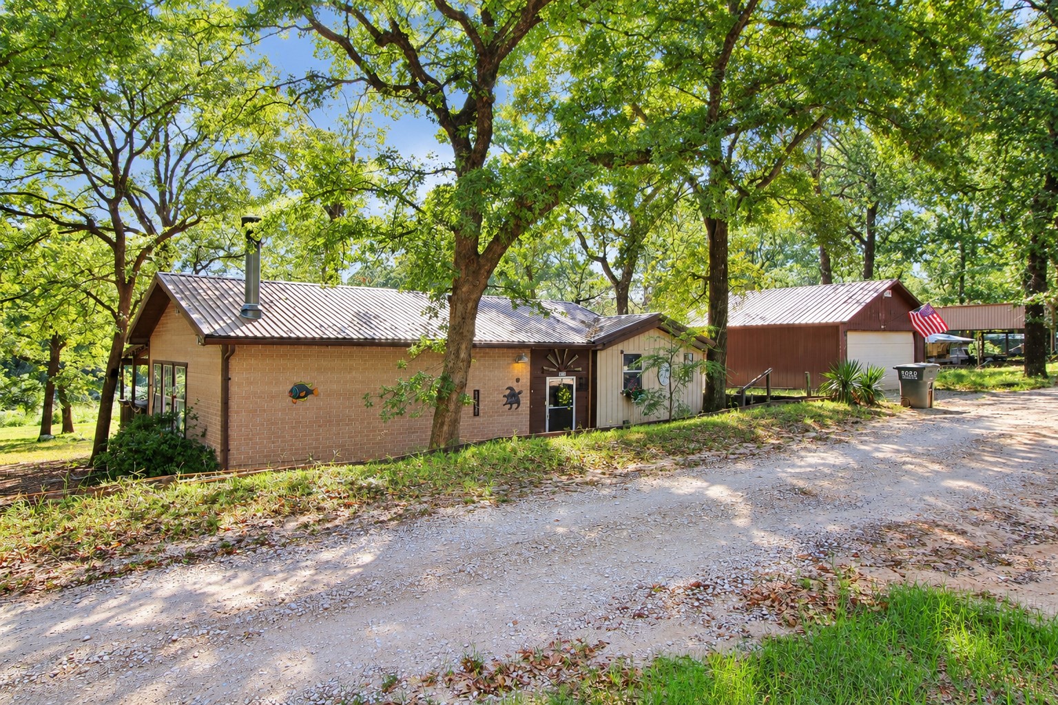 10885 Ridgewood Property Photo 1