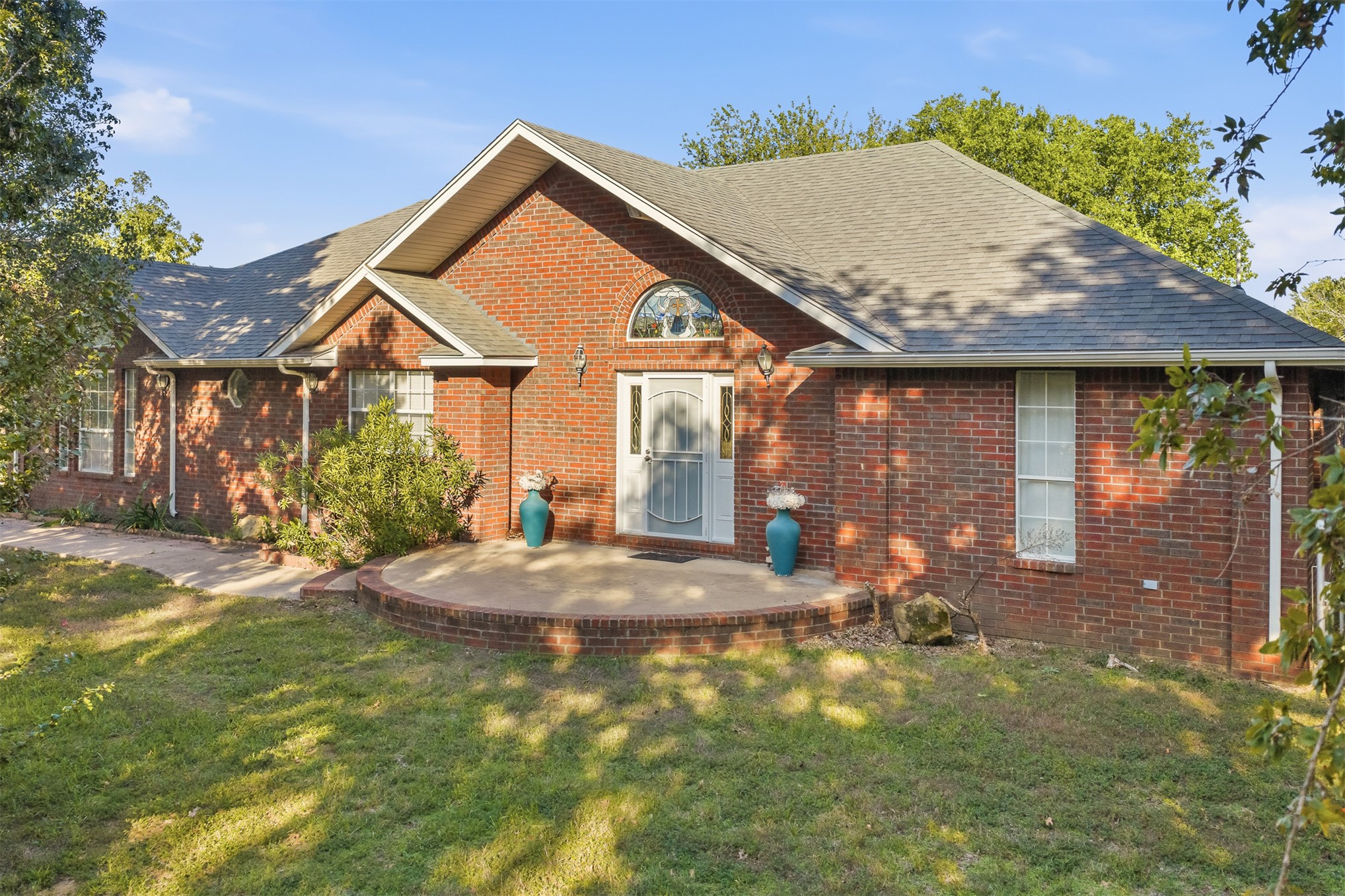 2410 Hedges Road Property Photo 1