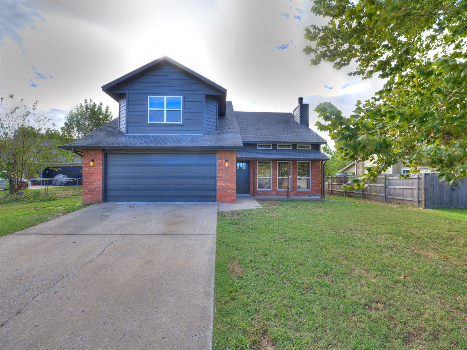 13116 E 79th Court N Property Photo 1