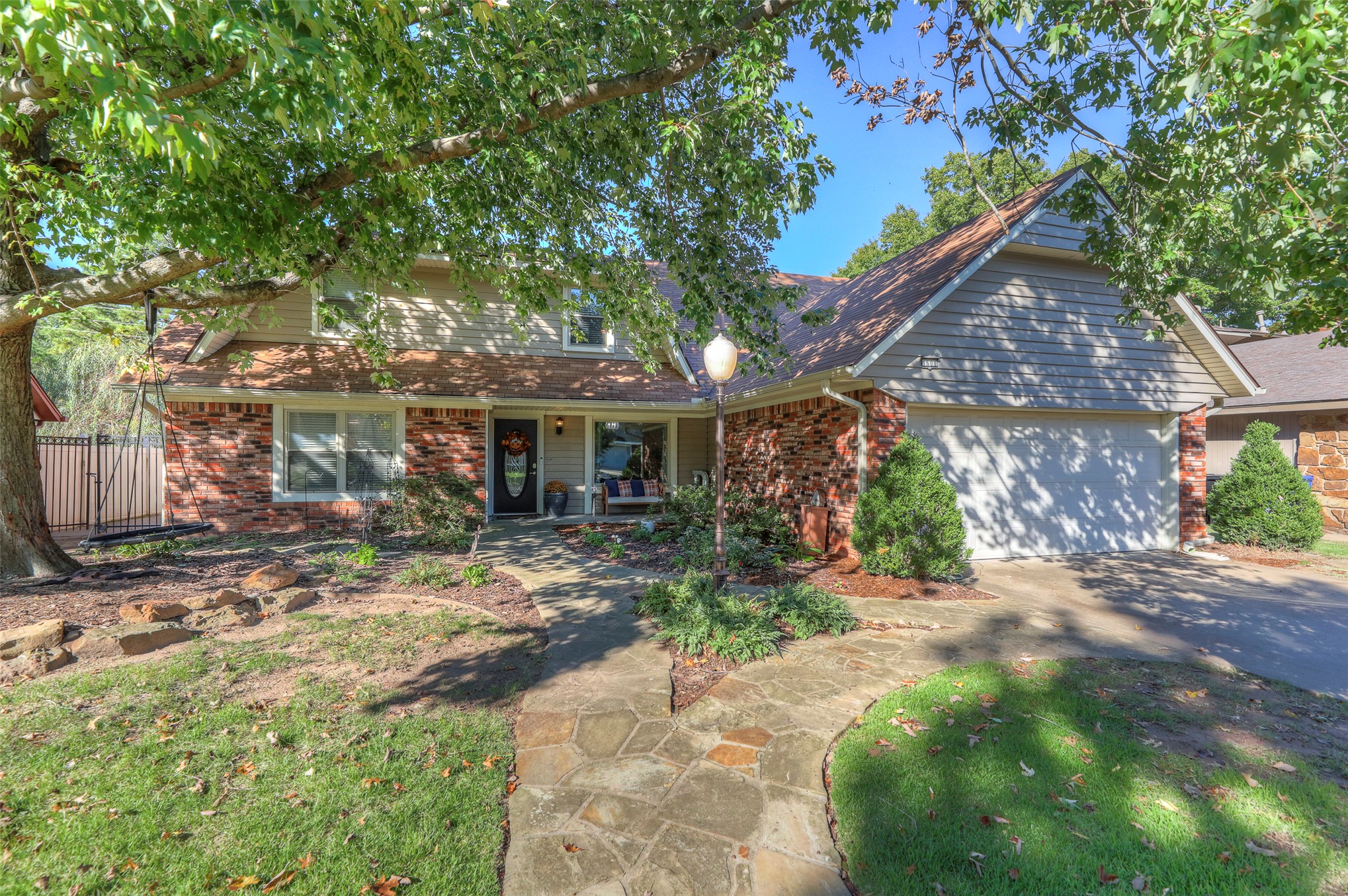 1608 S Fir Avenue Property Photo 1