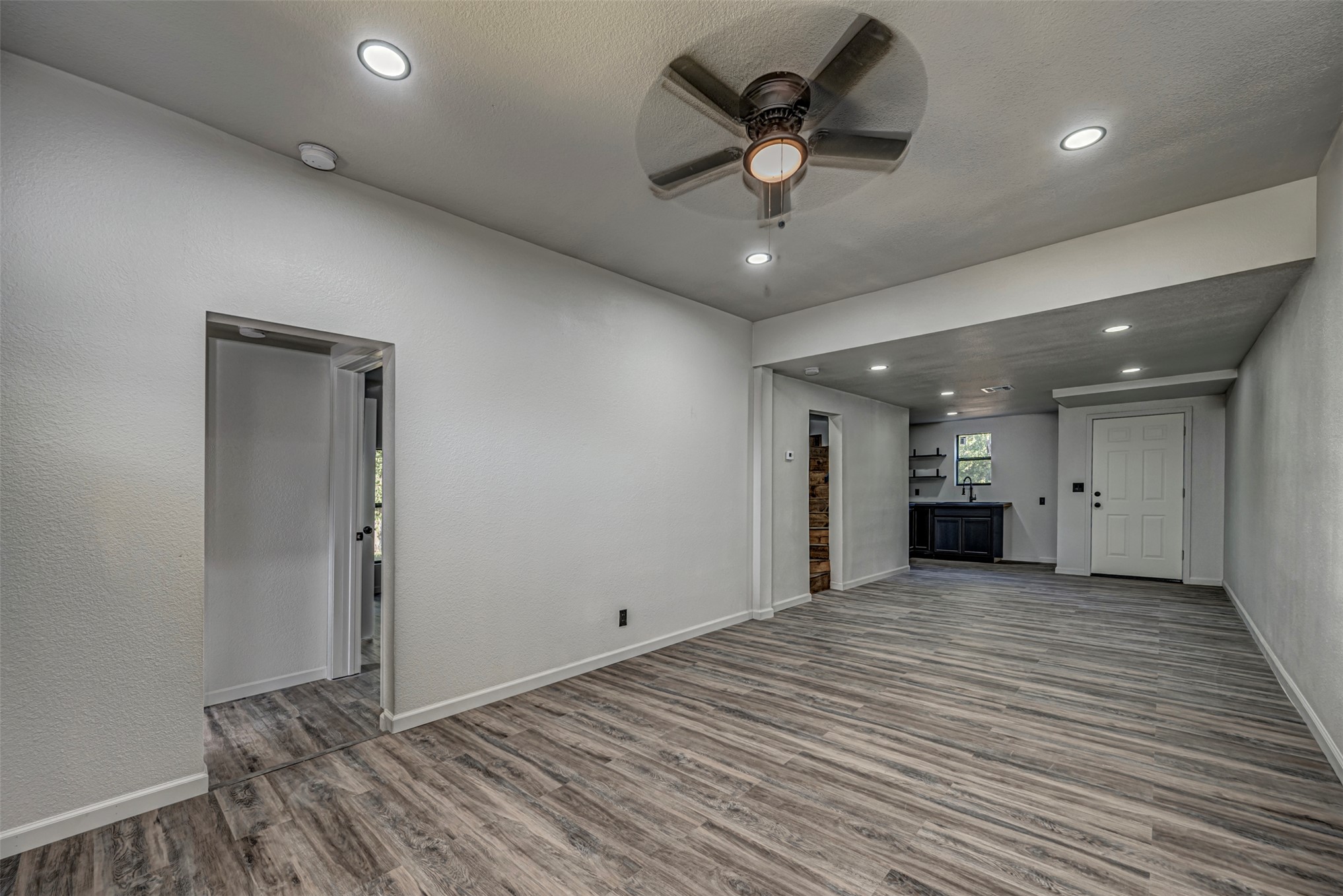 2638596 Property Photo 3