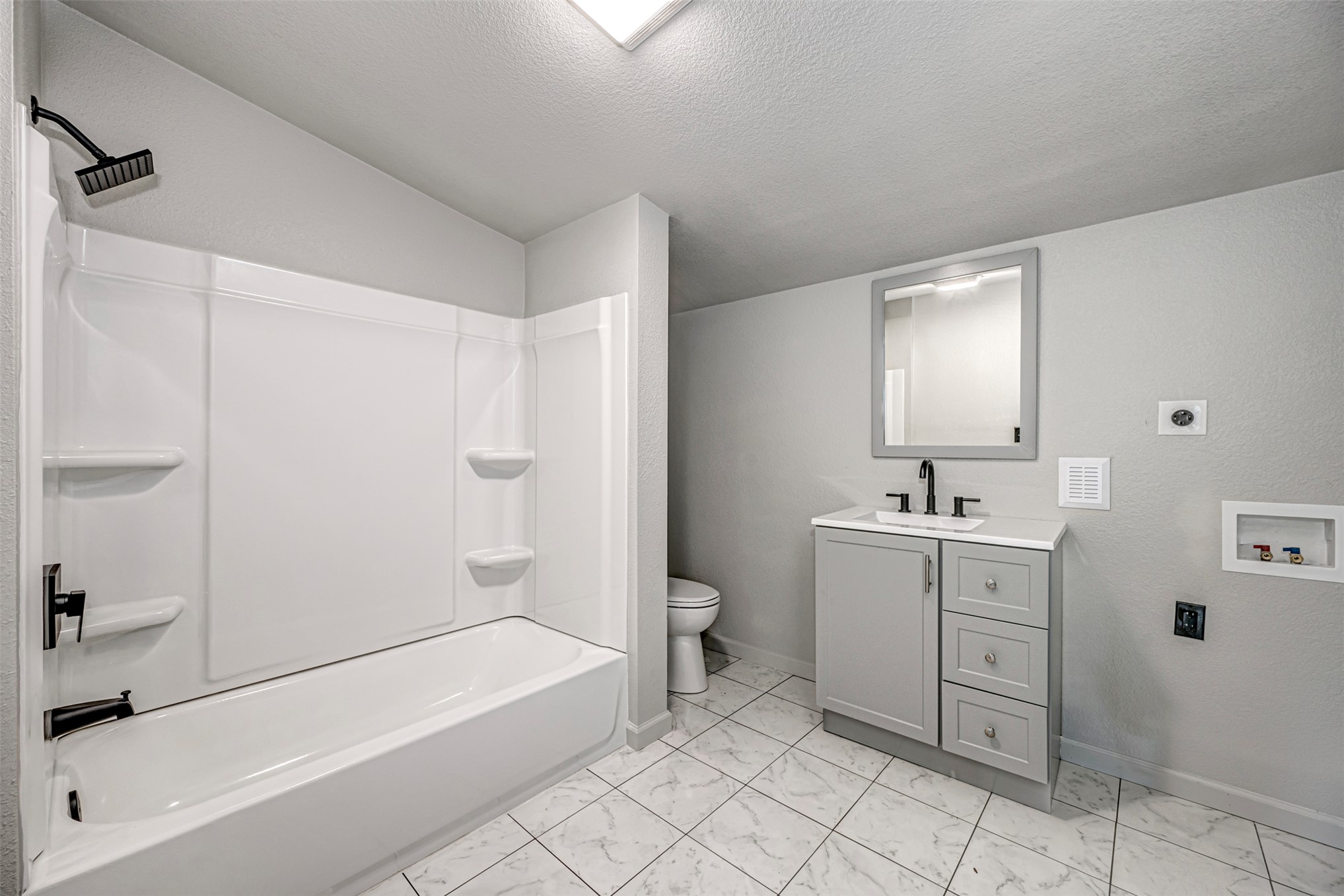 2638596 Property Photo 9