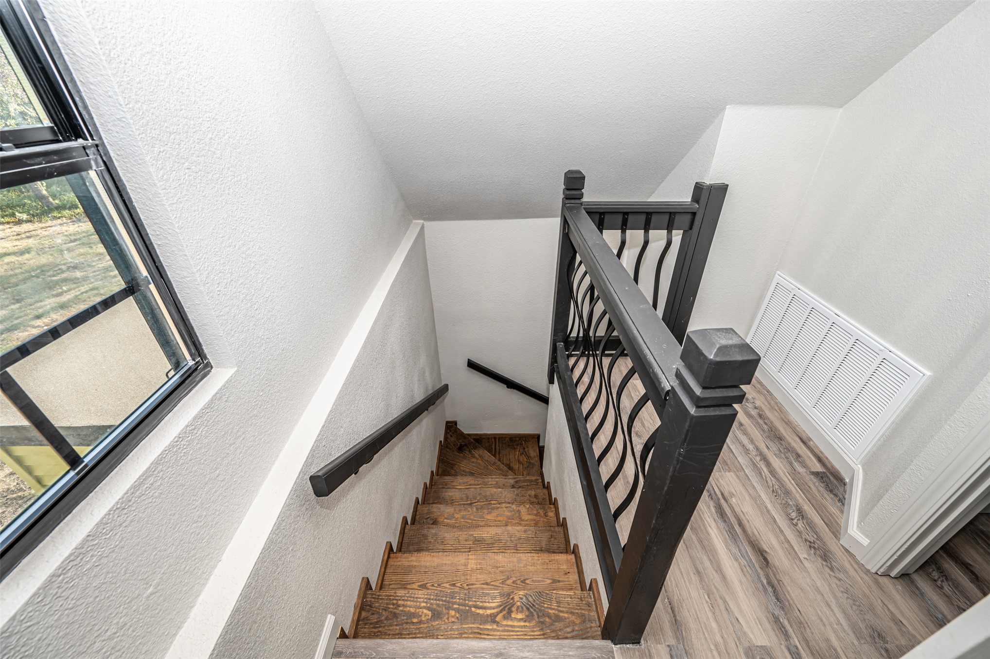 2638596 Property Photo 20