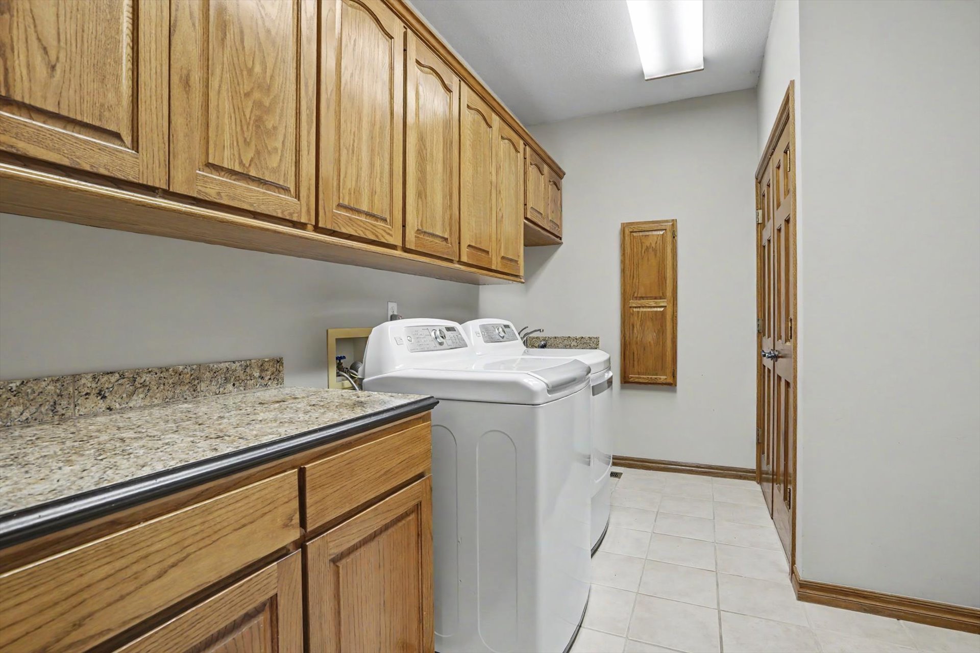 6100 W Phoenix Court Property Photo 24