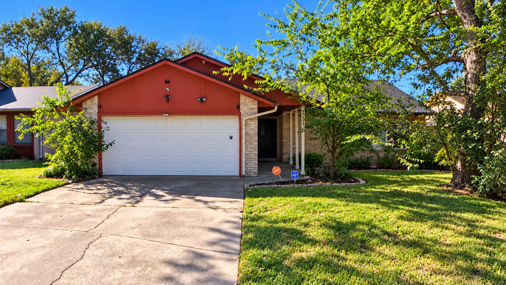 1516 E 67th Street Property Photo 1