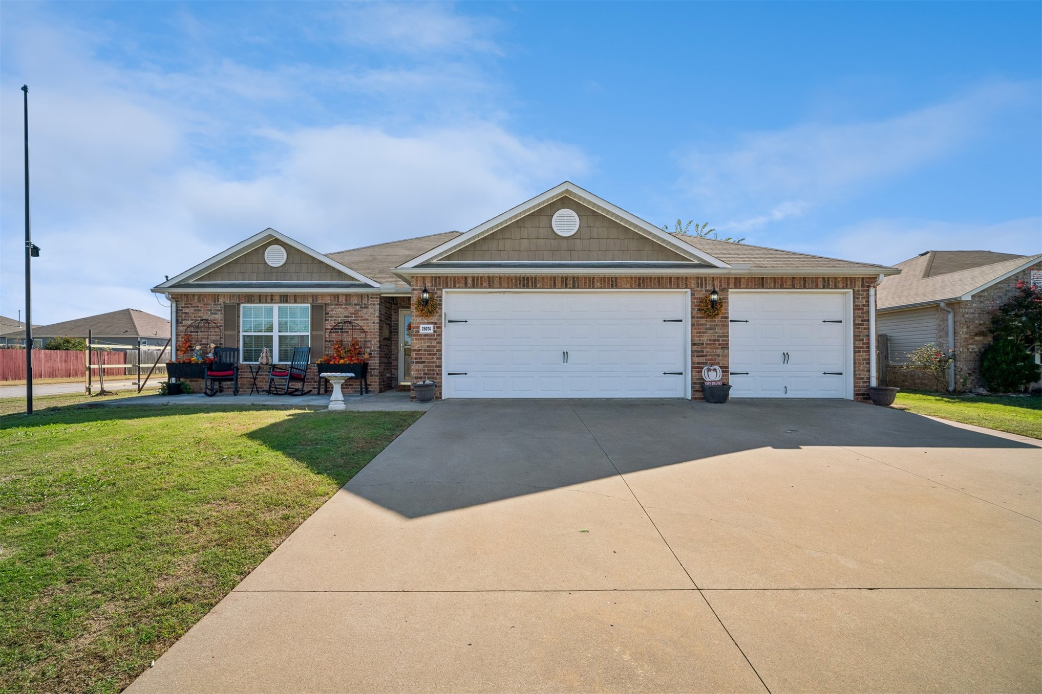 25074 E 91st Place S Property Photo 1