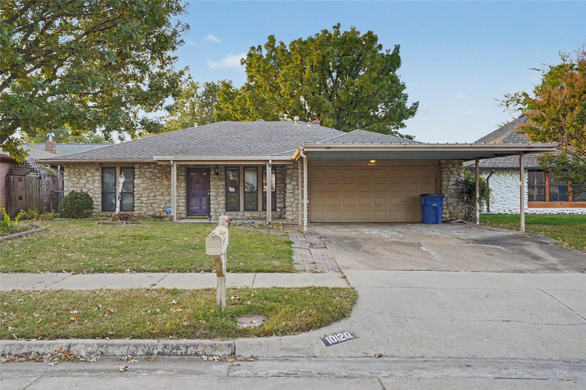10120 E 23rd Street Property Photo 1