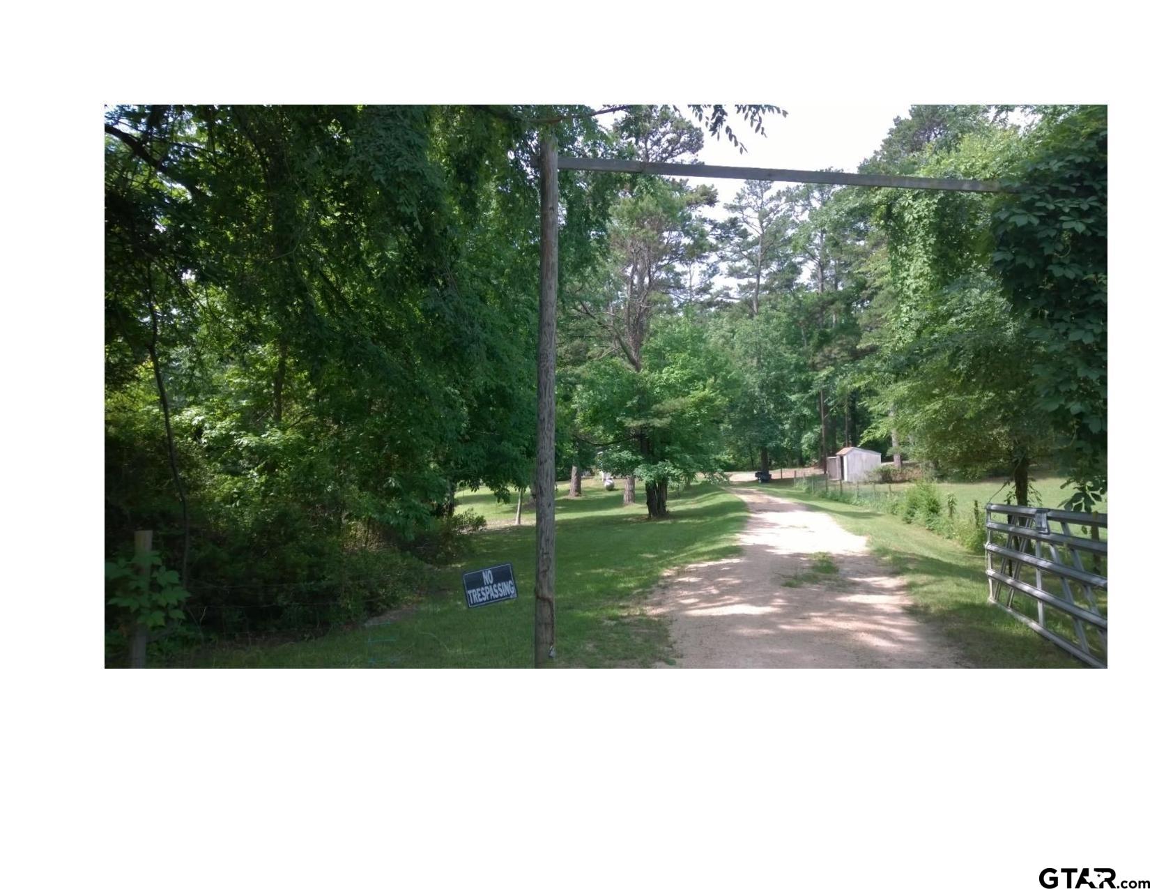 185 And 187 Pr 8577 Property Photo 1