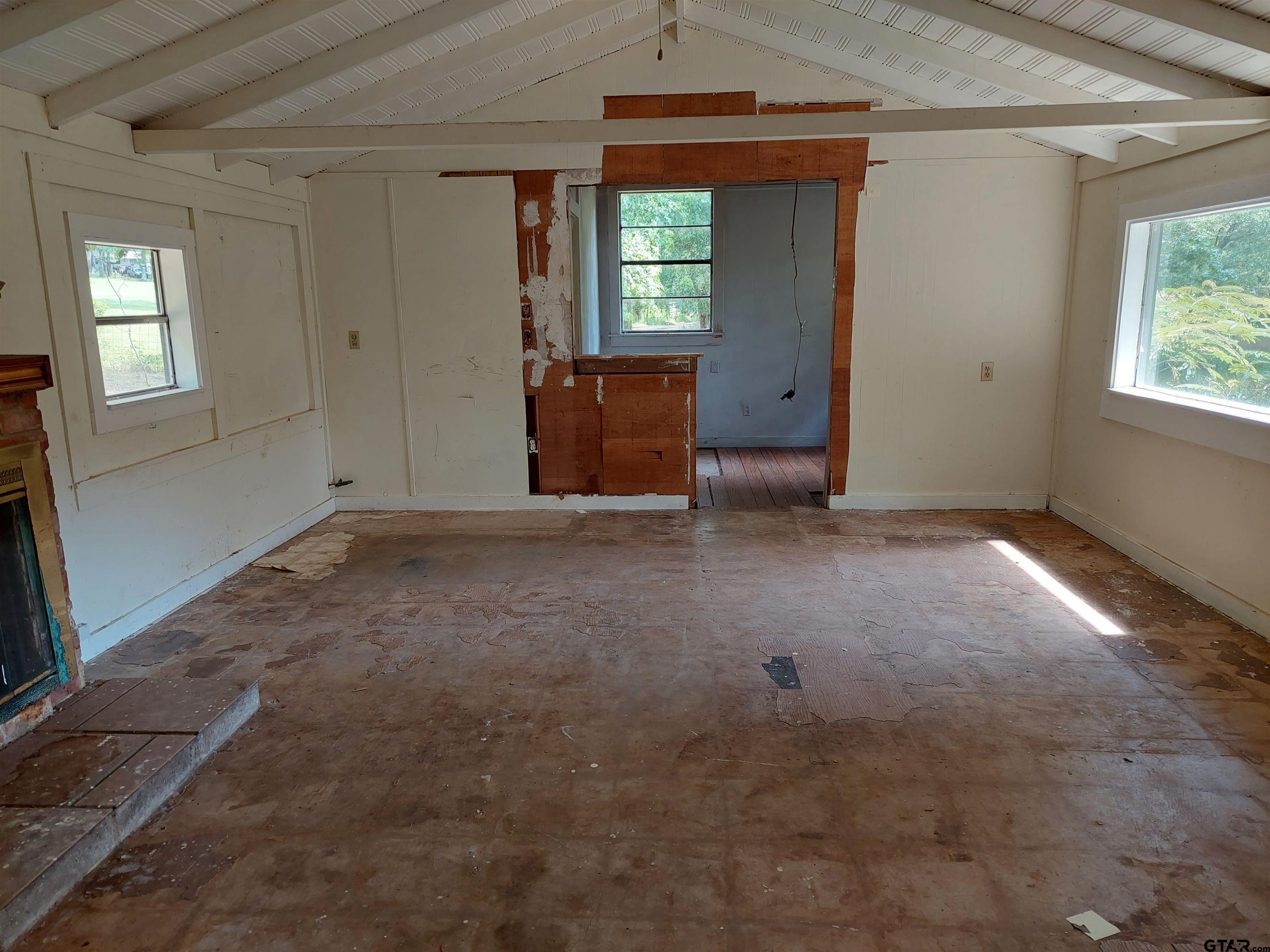 185 And 187 Pr 8577 Property Photo 5