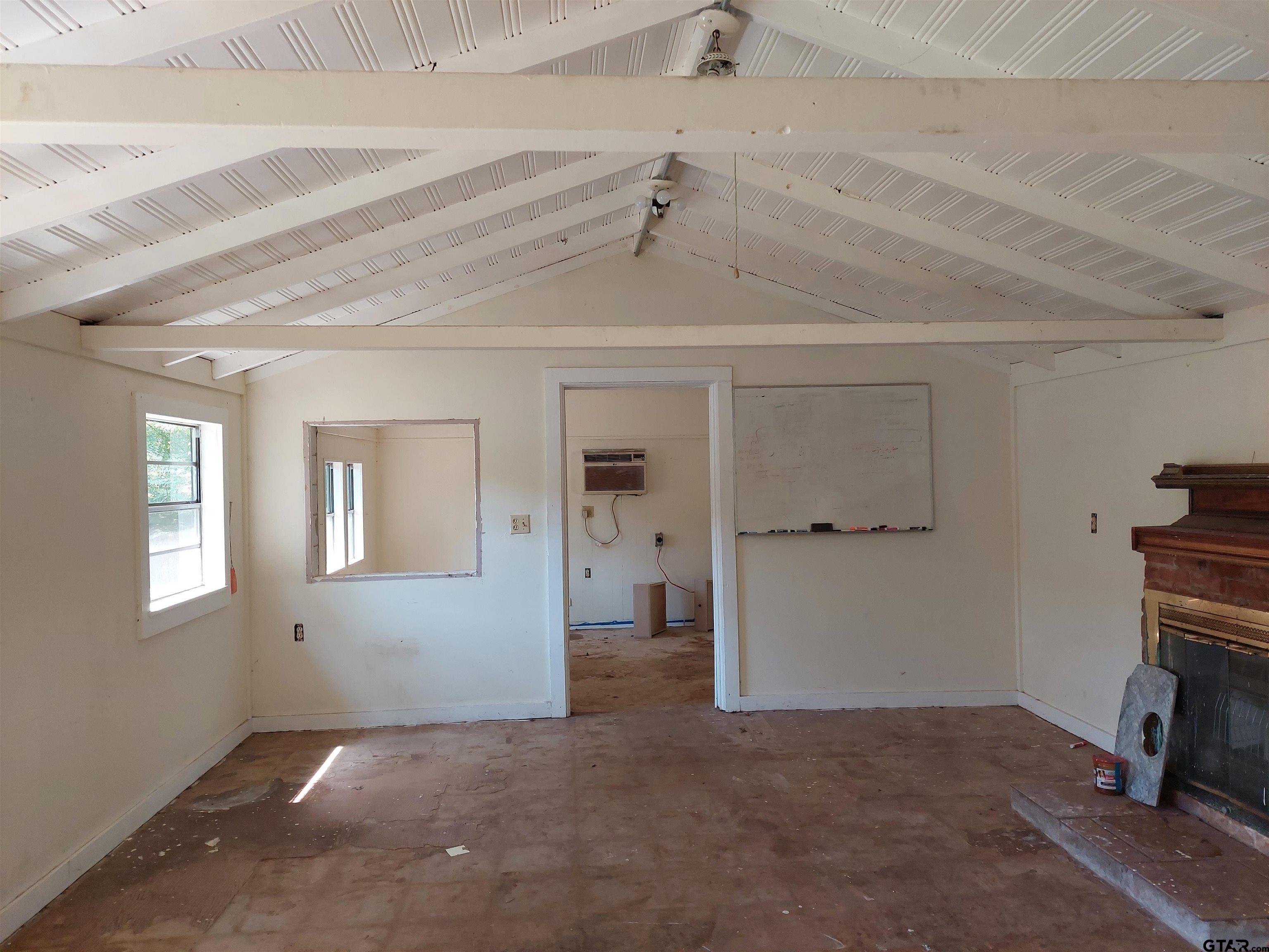 185 And 187 Pr 8577 Property Photo 6