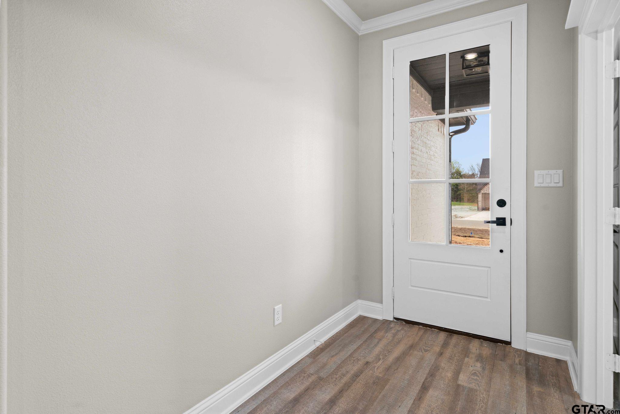 19324 Cedarpark Place Property Photo 20