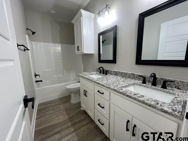 19324 Cedarpark Place Property Photo 23