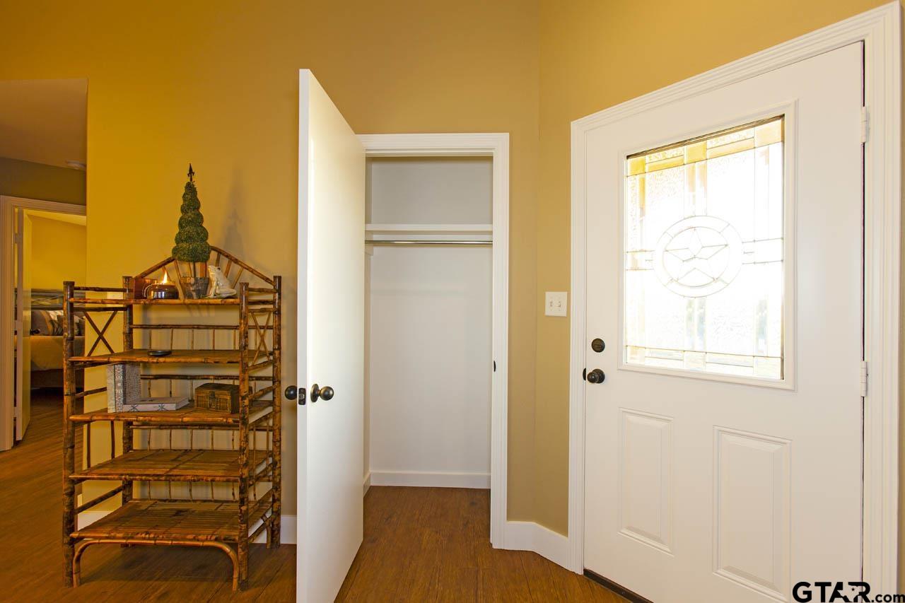 14122 Cr 1134 Property Photo 4