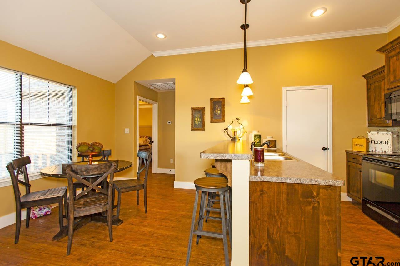 14122 Cr 1134 Property Photo 7