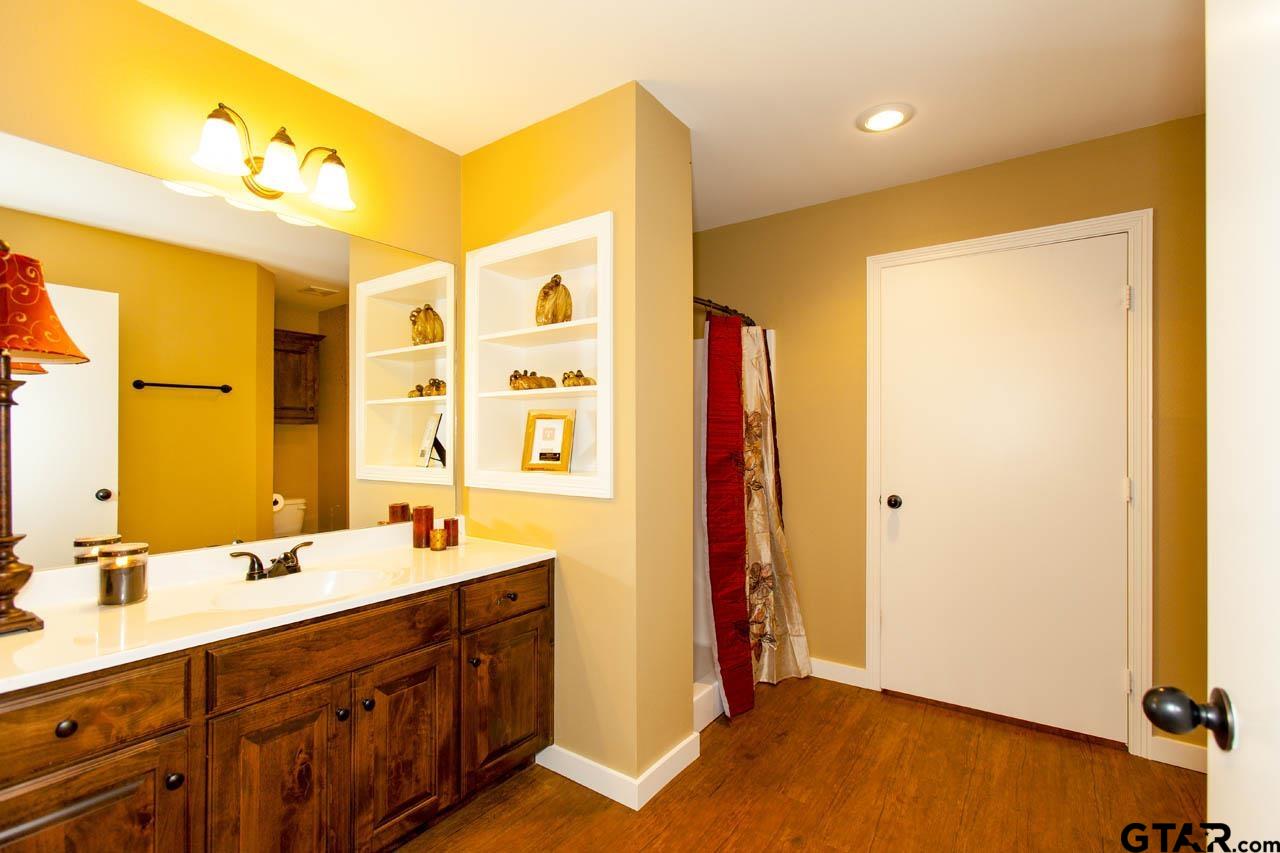 14122 Cr 1134 Property Photo 14