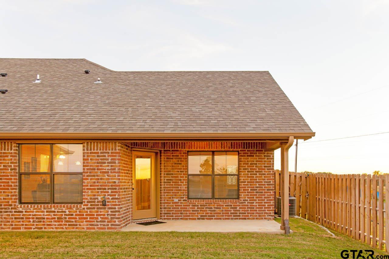 14122 Cr 1134 Property Photo 19