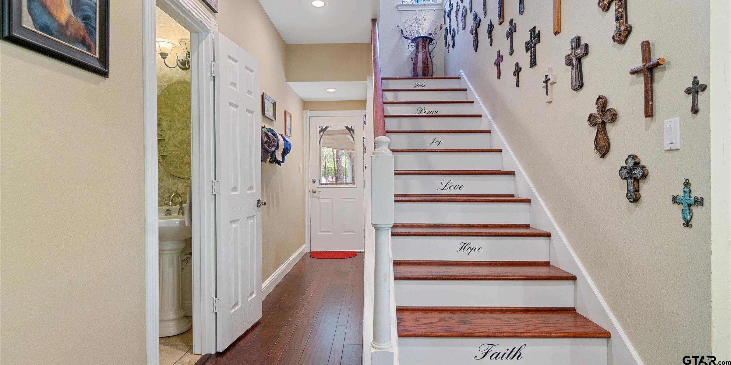 345 Winding Trail Property Photo 22