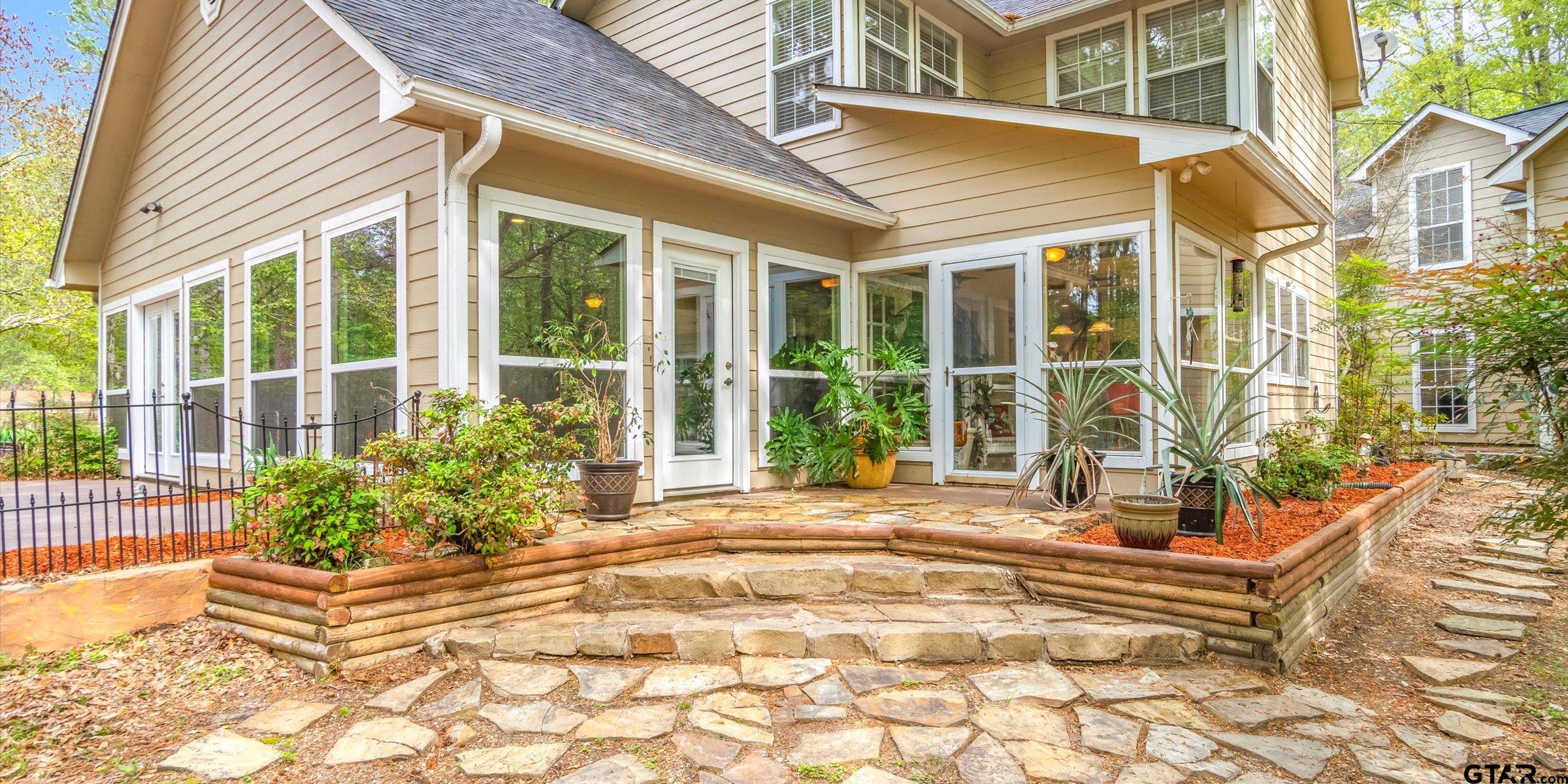 345 Winding Trail Property Photo 30