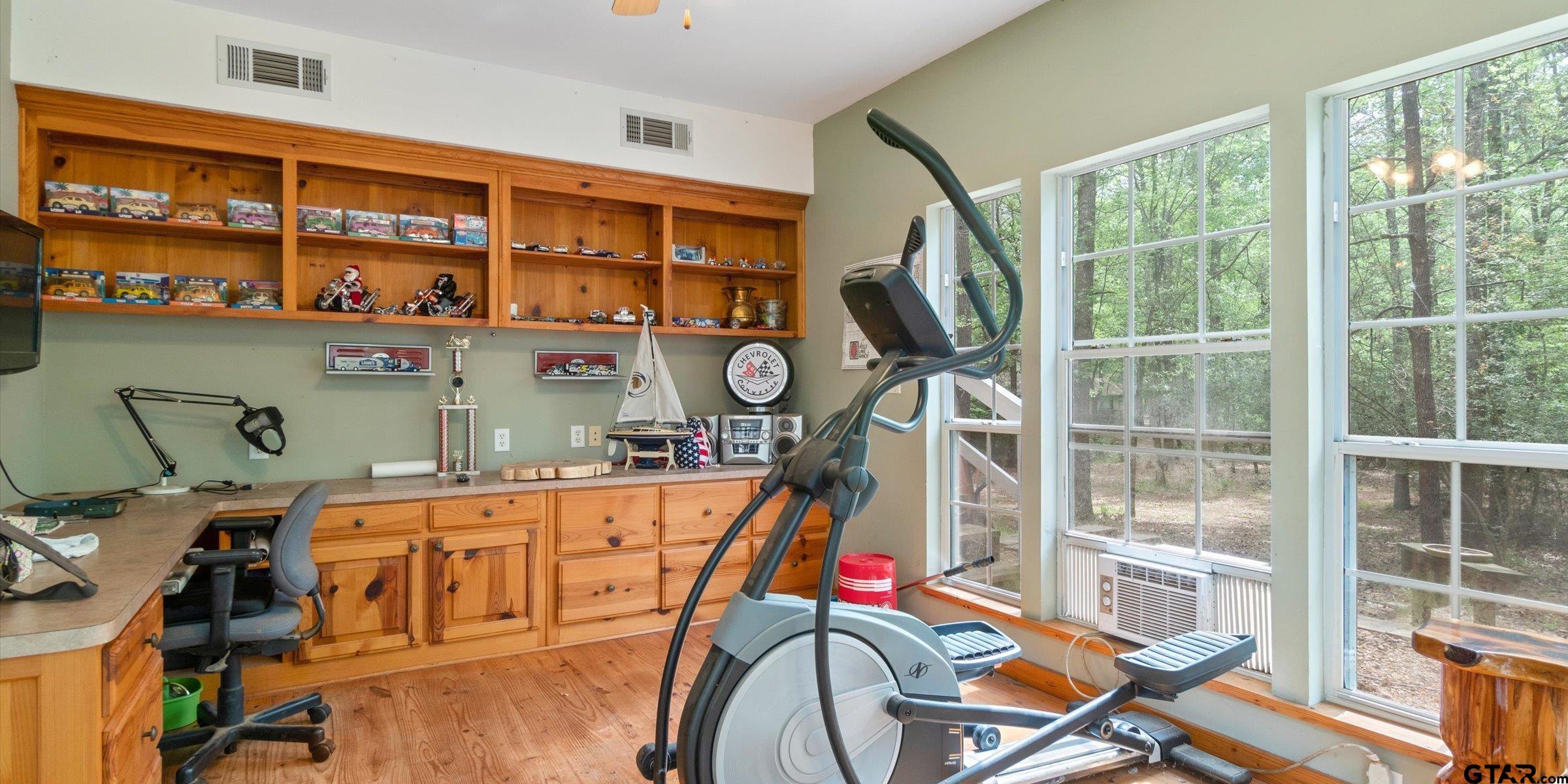 345 Winding Trail Property Photo 33