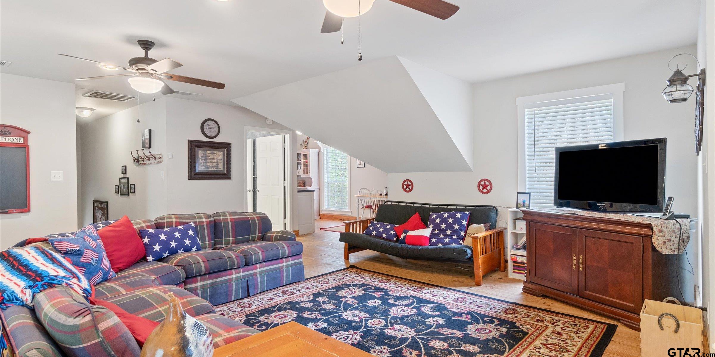 345 Winding Trail Property Photo 39